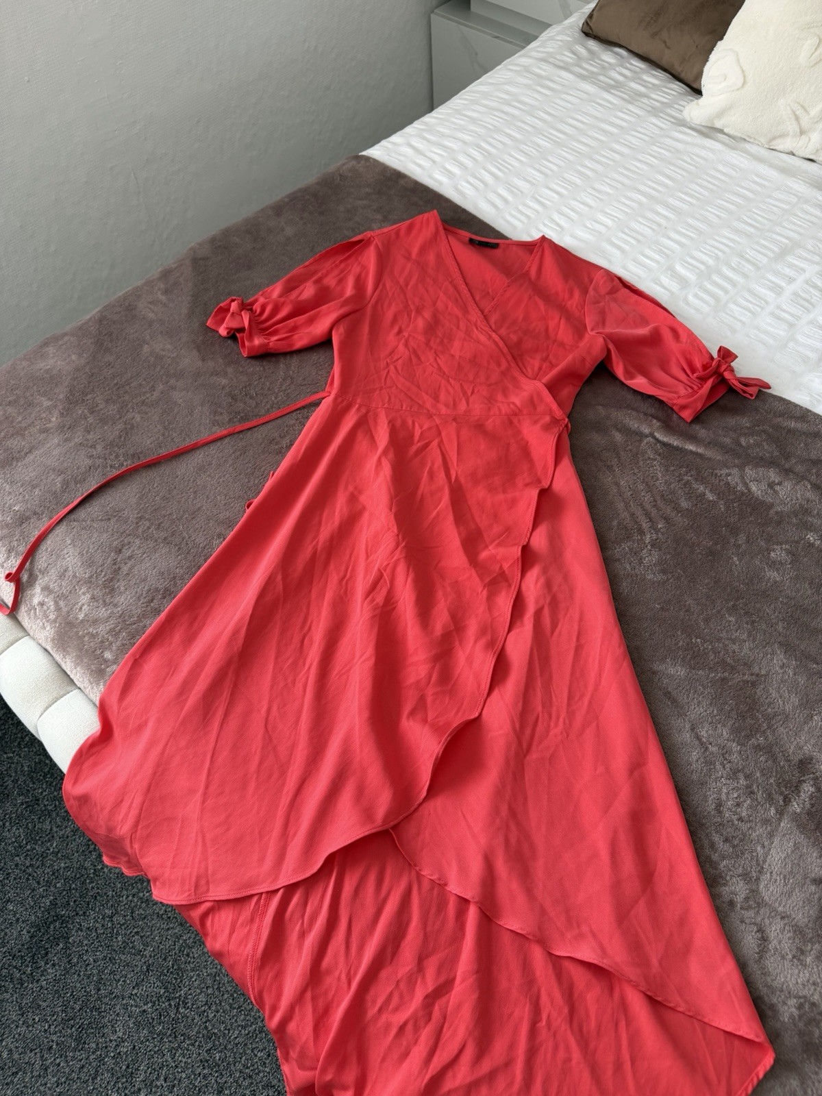 TOPSHOP Red Coral Wrap Dress UK 8 US 4 Cold Shoulder High Low Dip Hem Summer