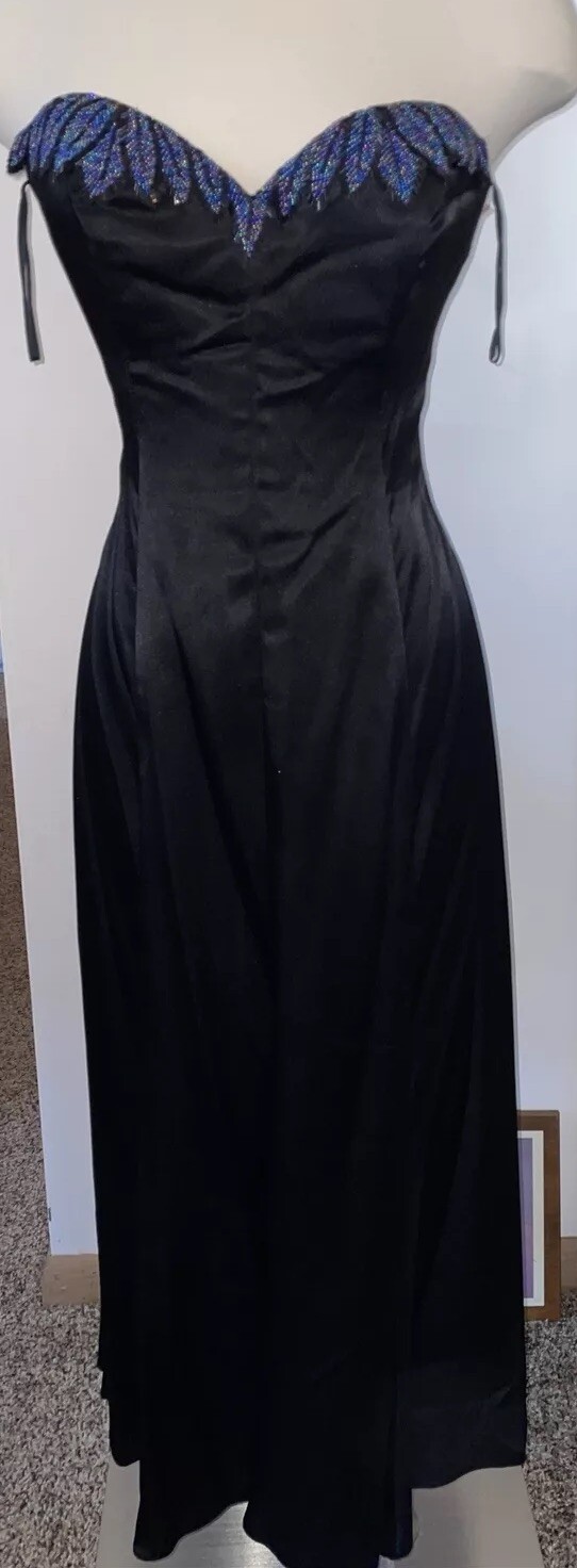 TD4 By Electra Vintage Y2k Cocktail Nightgown Wedding Movie Costume Dress Read
