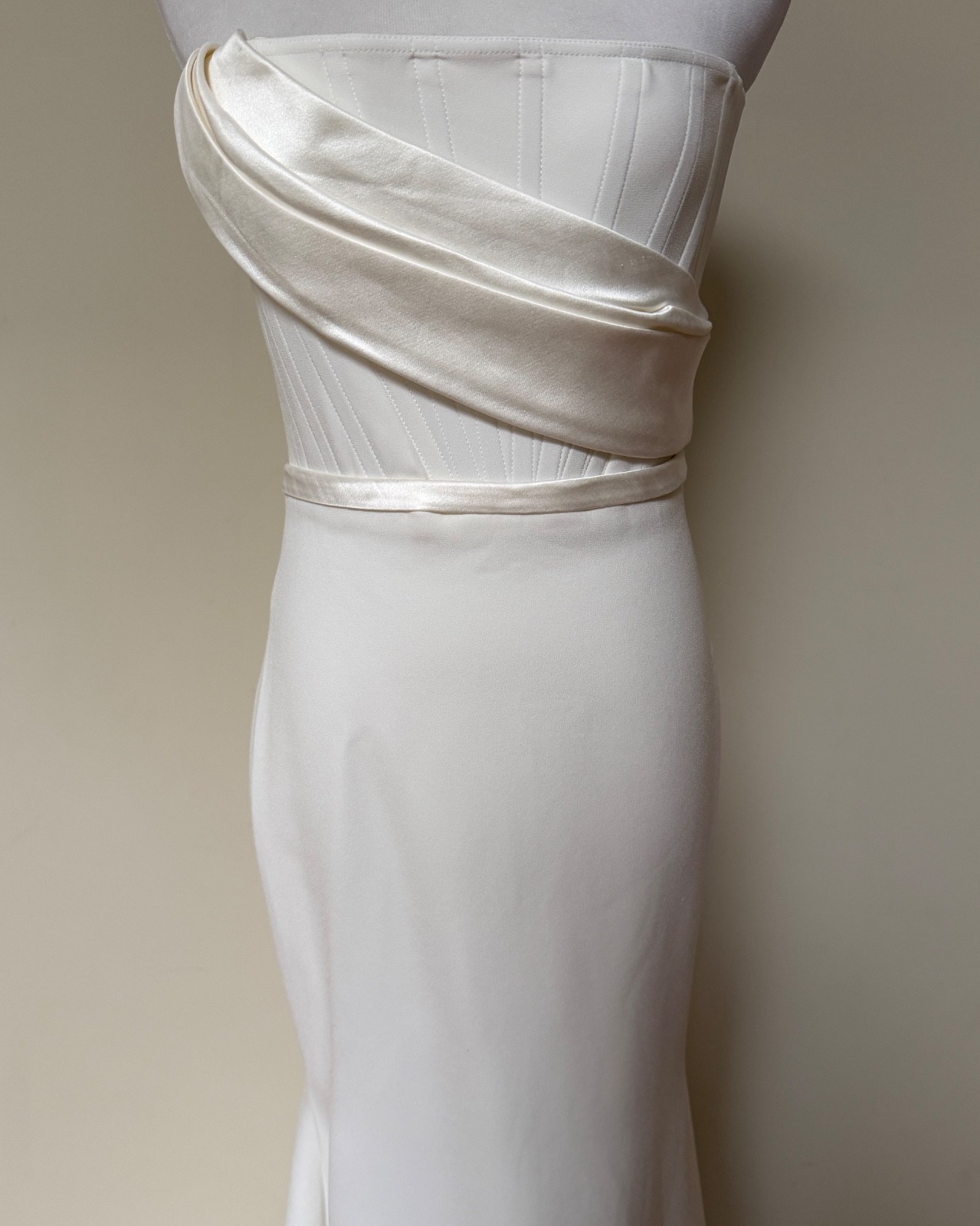 Alex Perry Elyse White Strapless Corset Draped Wedding Gown Dress 8 US 4 $6500