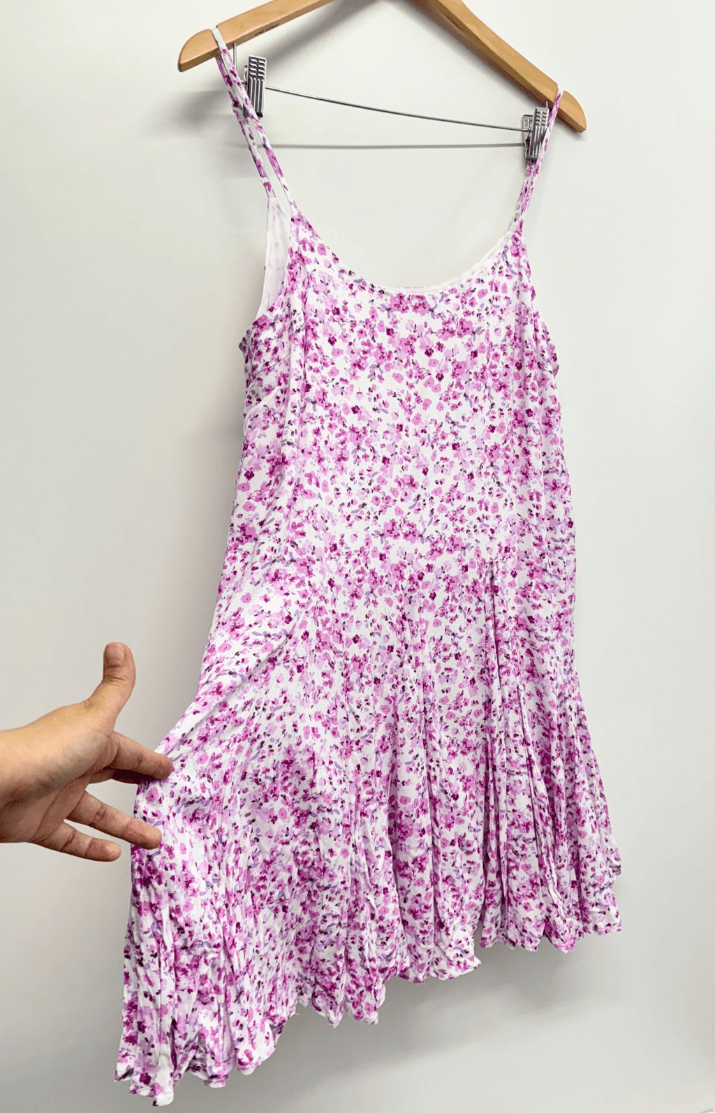 AQUA Mini Dress Size Medium Spaghetti Strap Floral Pink White NEW