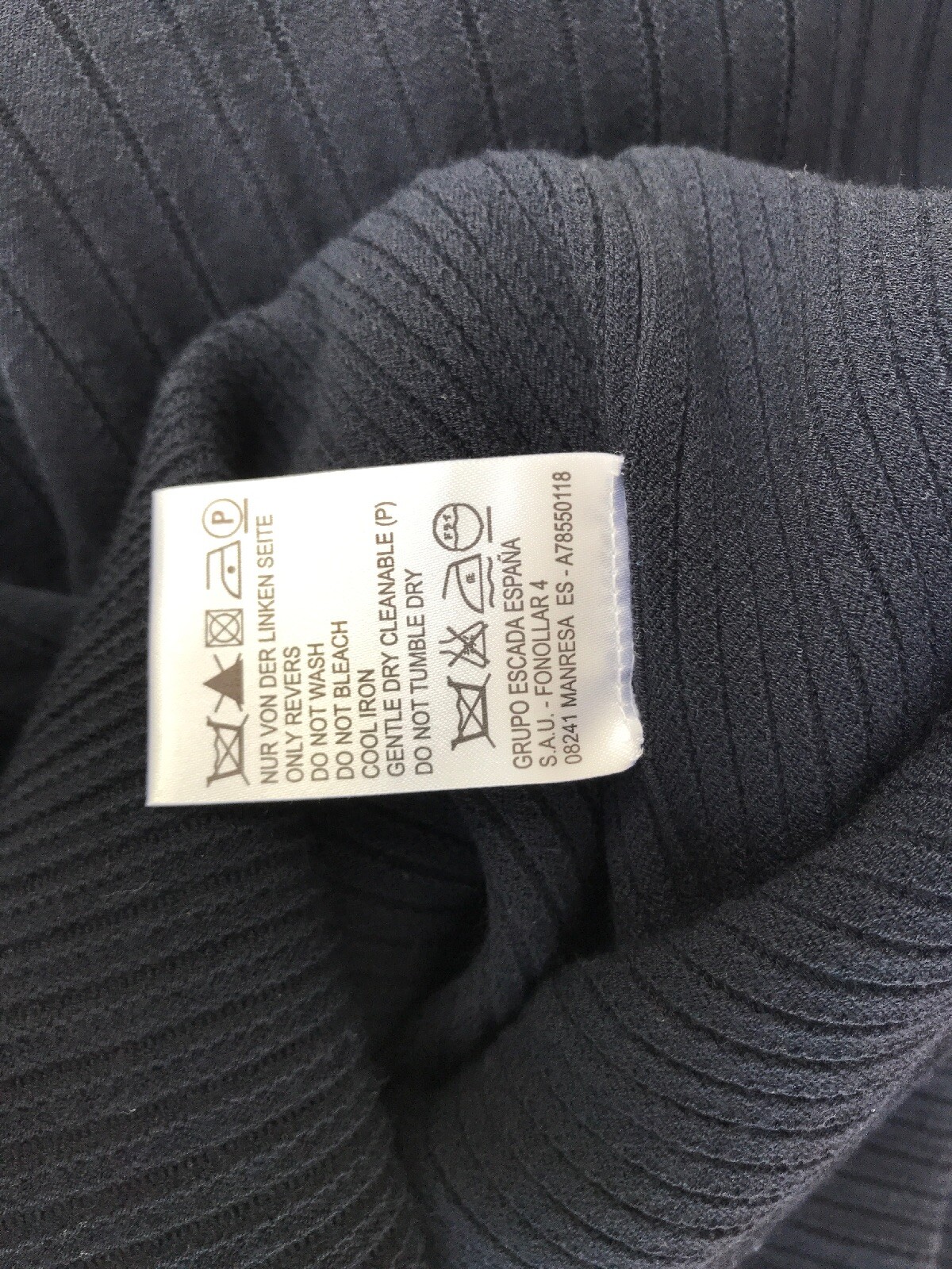 ESCADA NAVY BLUE SHORT SLEEVE KNIT FLARE BOTTOM DRESS GR Sz 38 MADE IN ITALY