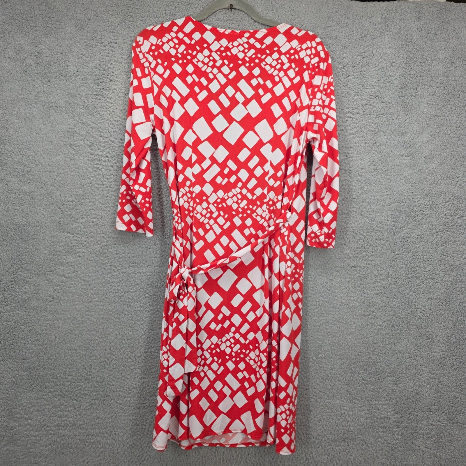 Trendmakers Red White Geometric Wrap Dress 3/4 Sleeve V-Neck Medium