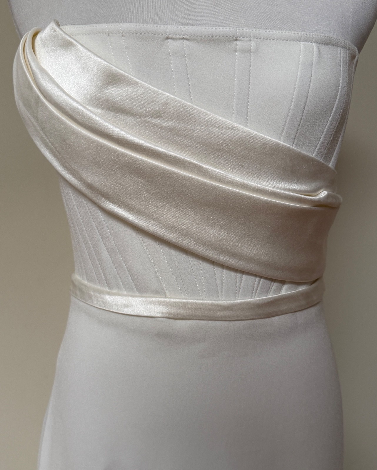 Alex Perry Elyse White Strapless Corset Draped Wedding Gown Dress 8 US 4 $6500