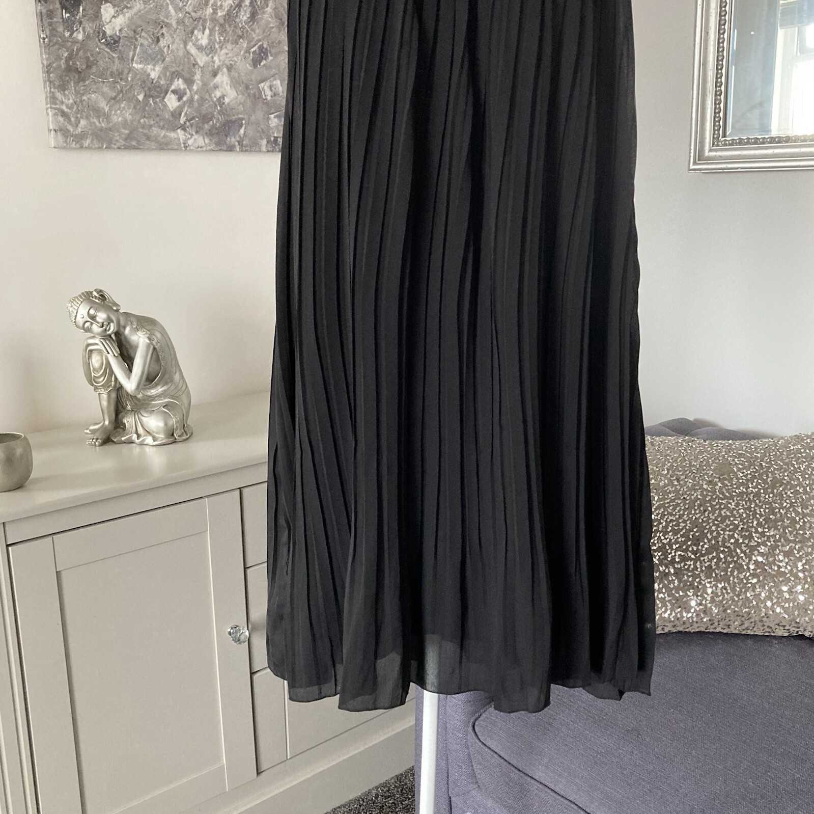 Black Chiffon Round Neck Sleeveless Button Fastening Pleated Swing Mini Dress 8