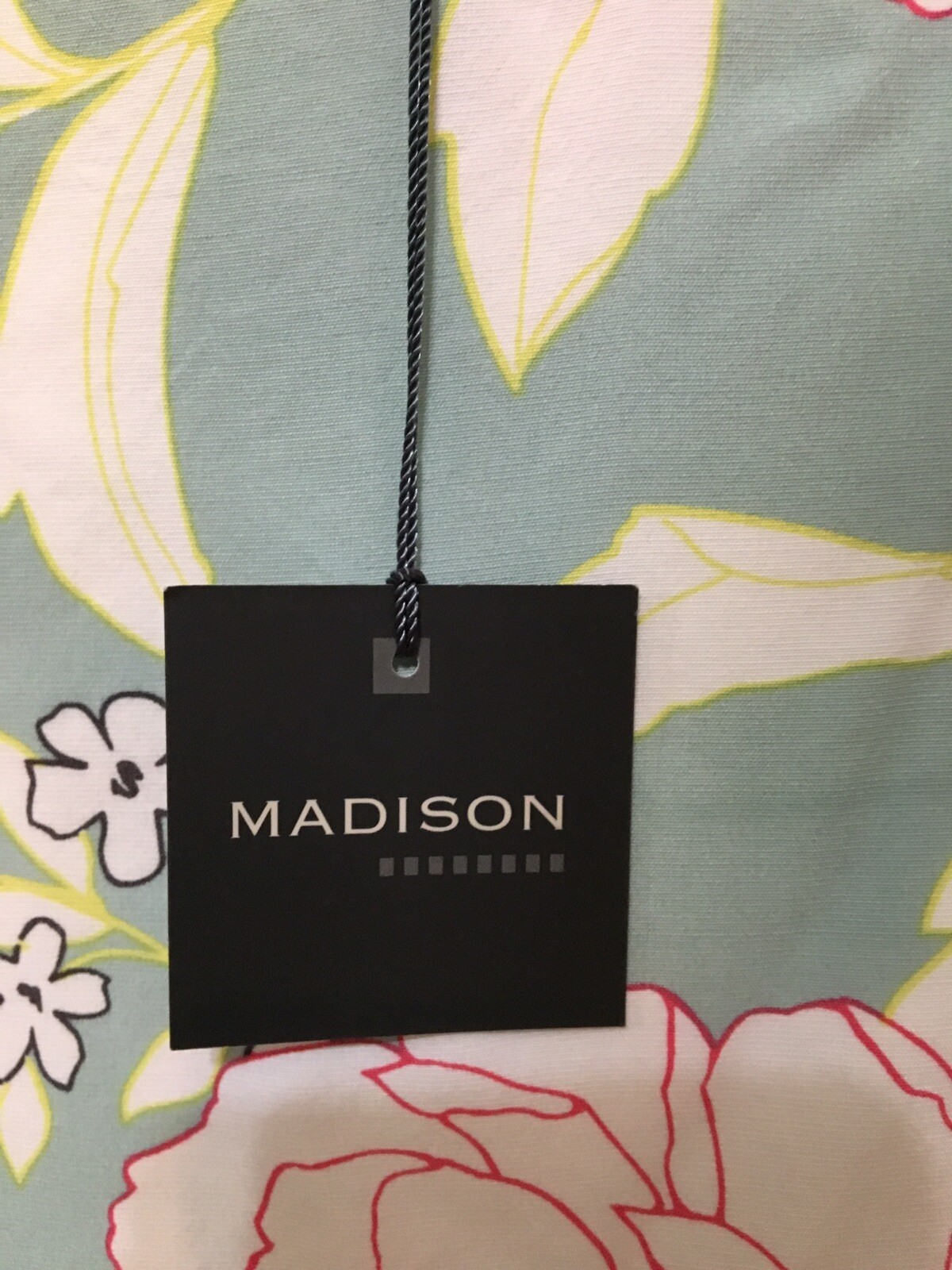 NWT Madison XL mint green floral v-neck sleeveless dress women’s