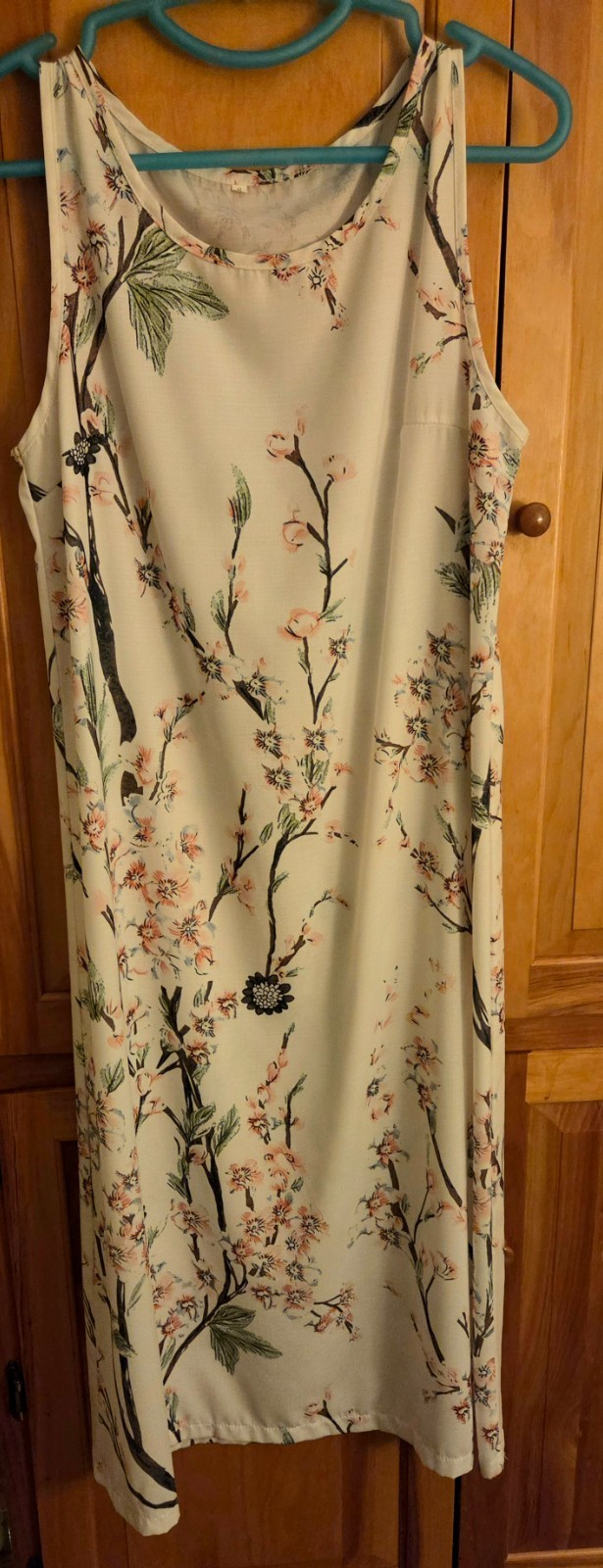 Long Sheath Women’s Dress Pink Blossoms on Green Branches Size 8, No Flaws