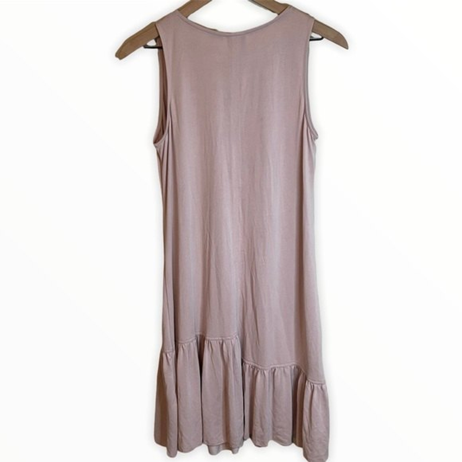 V By Violet Weekend Mauve A-line Ruffled Bottom Pearl Detail Dress Size Medium