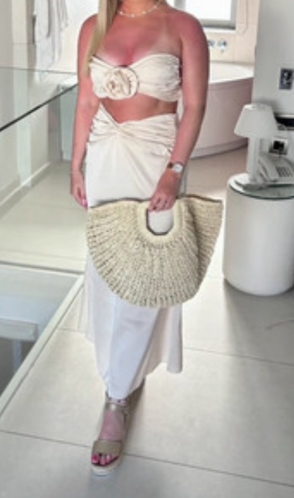 SHEIN Women’s Stunning Skirt & Top Co ords set UK M Ivory ONLY WORN ONCE