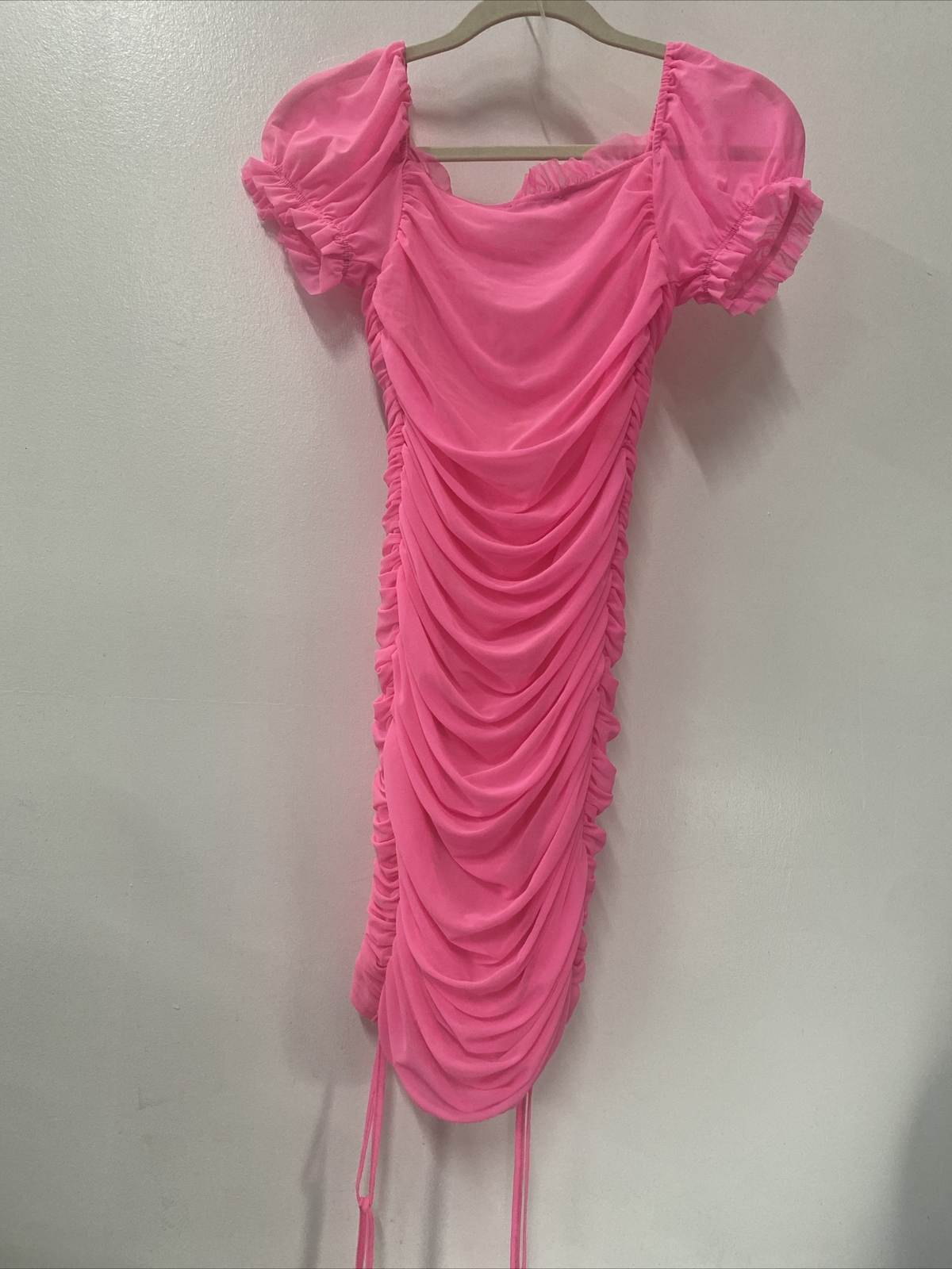 Hearts Rob Bodycon Dress-Pink – Ruffles Size Small NWT