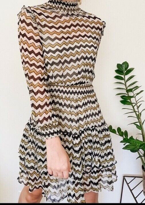 Anthropologie HD in Paris Mini Dress Smocked Ruffled Tier Chevron Sierade 6 NWT