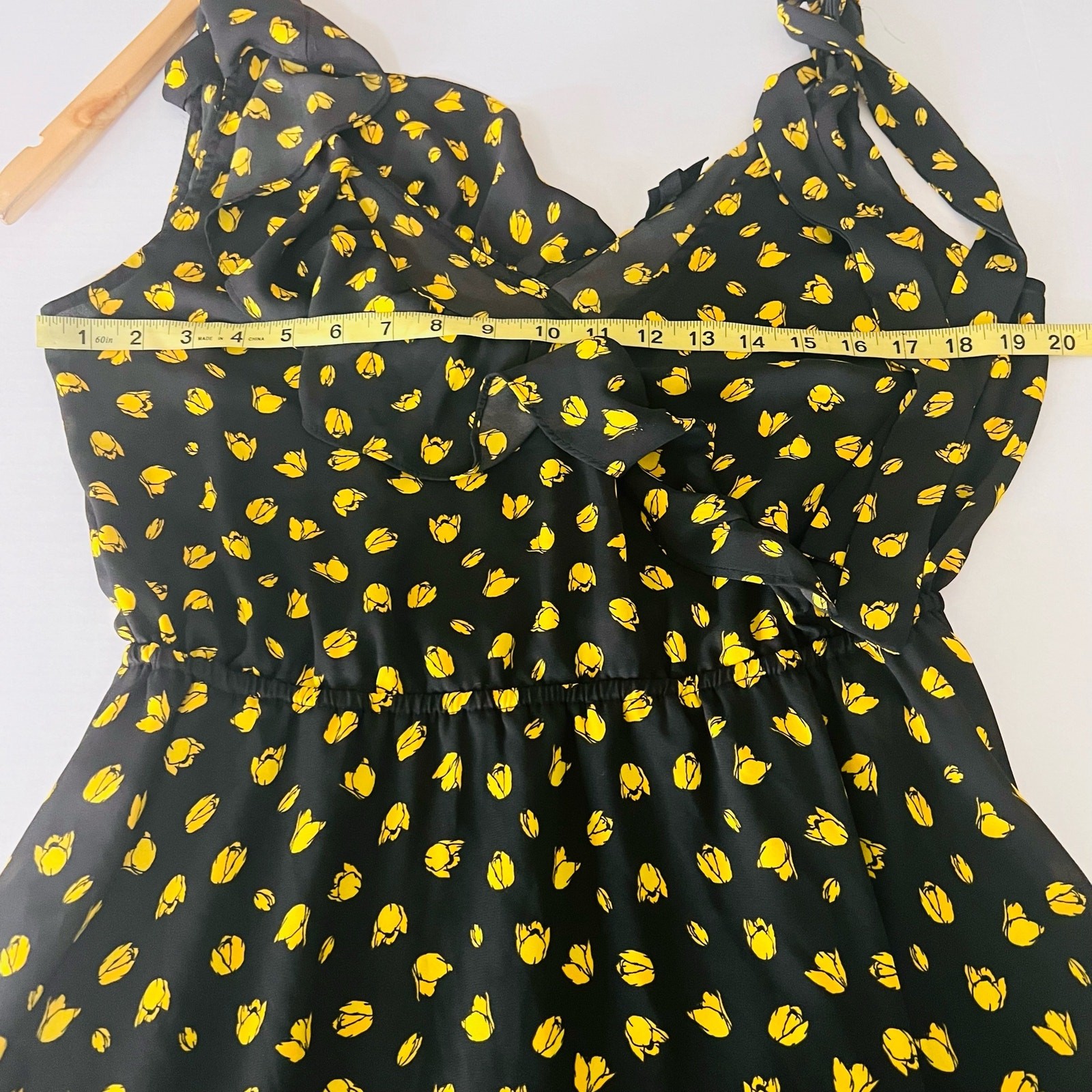 Who What Wear Floral Print Shark Bite Hem Midi Dress Size M Medium Yellow Black