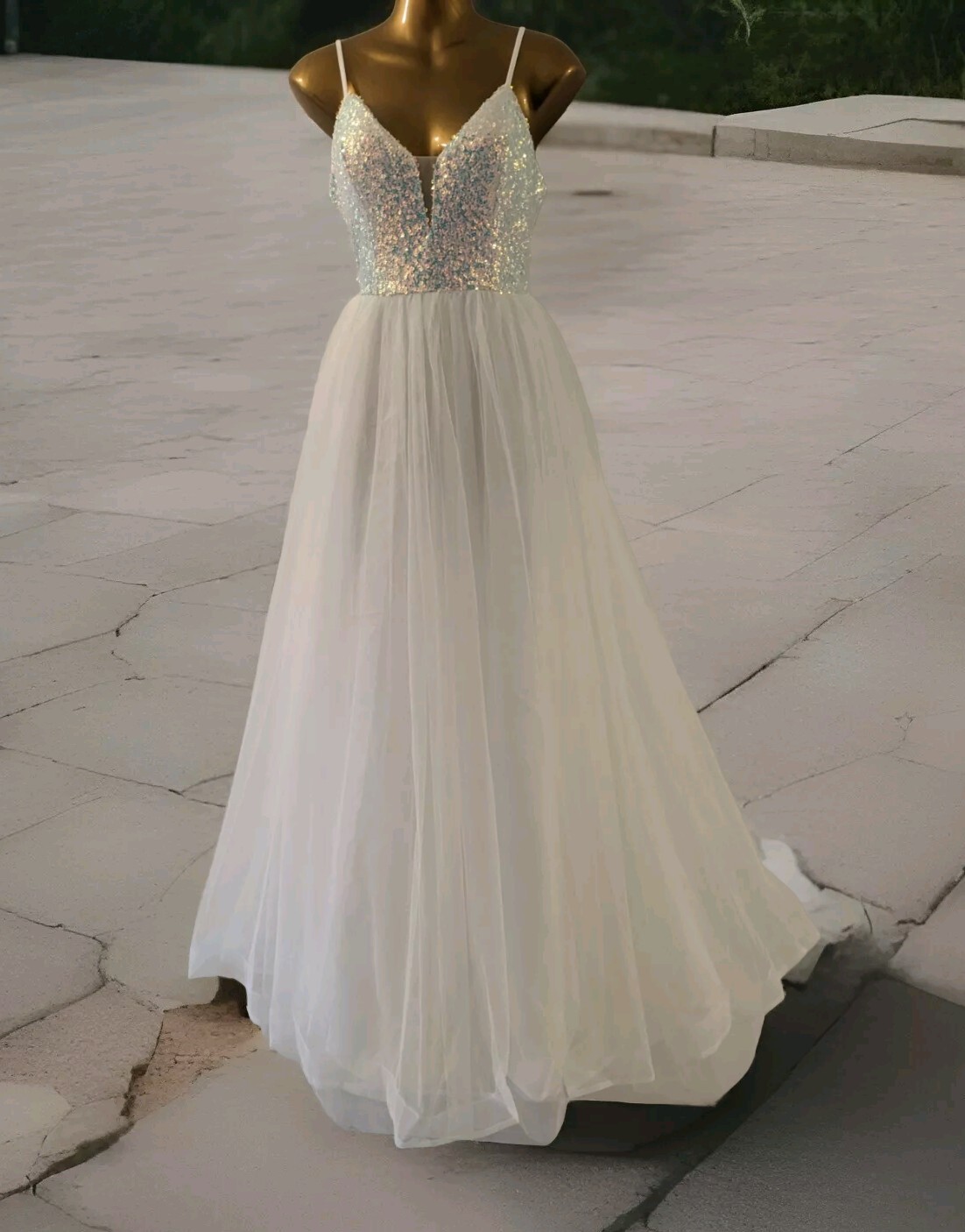 FAERIESTY womens white sequin embellished lace back ballgown dress size 12 prom