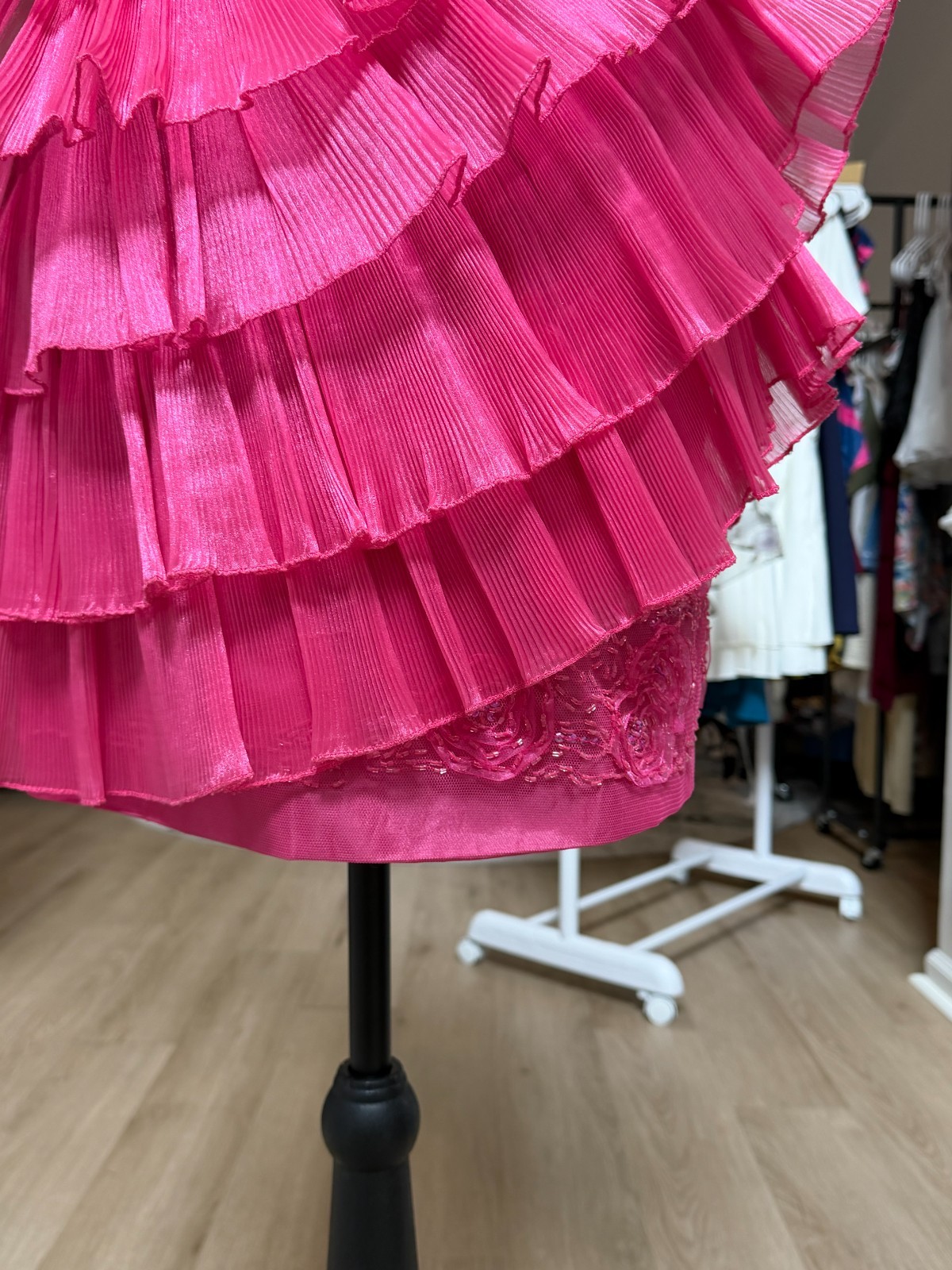 G001 Cinderella Divine Fuchsia Pink Ruffle Rosette Mini Formal Dress Size 4