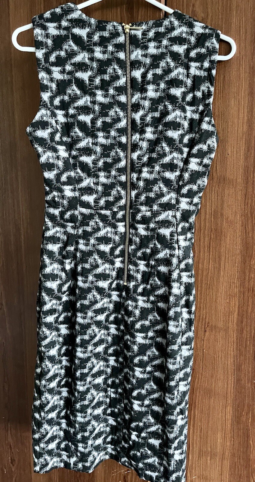Dresses – Women (2 items, see description)