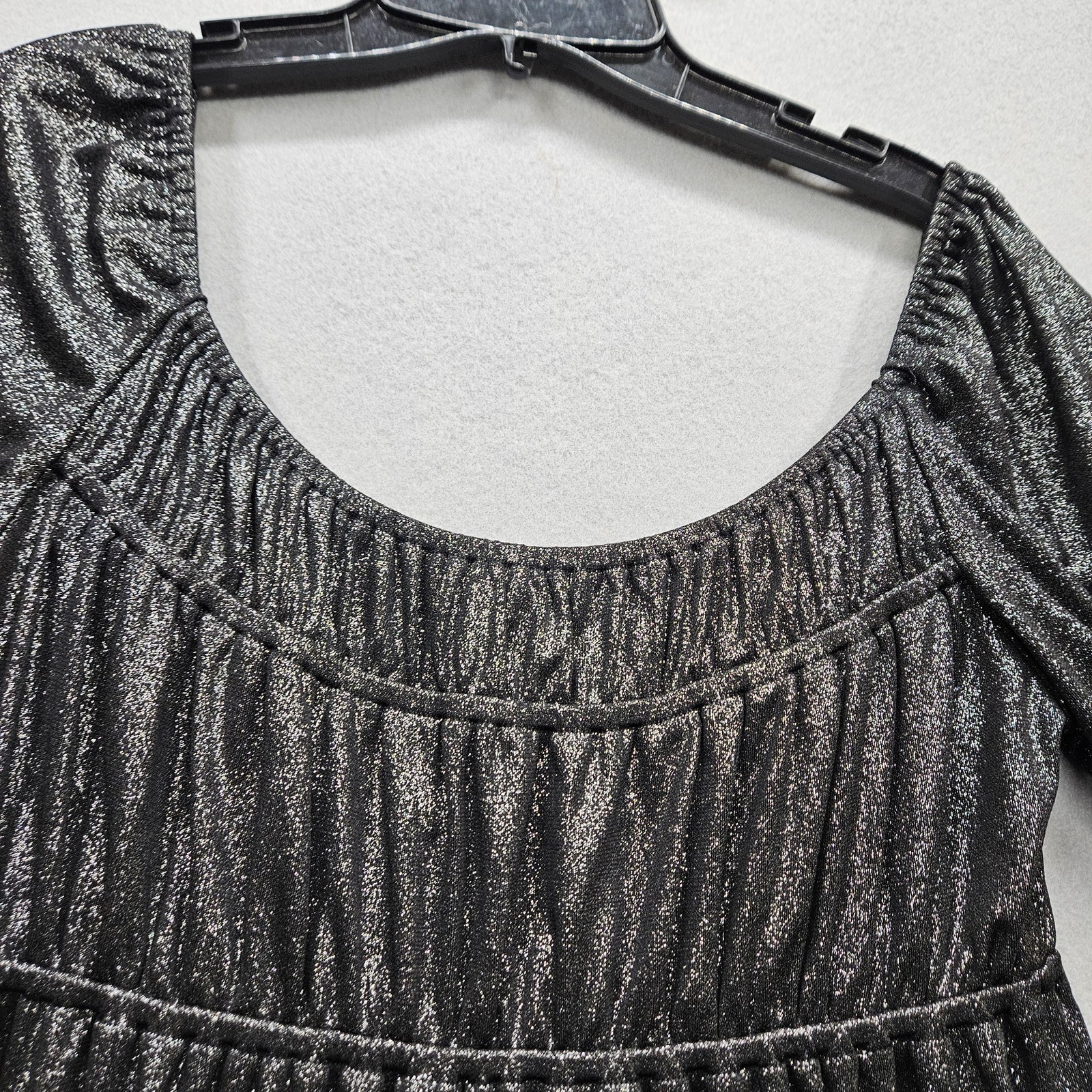 Muse Women’s 6 Black Glittery Long Sleeves Dress