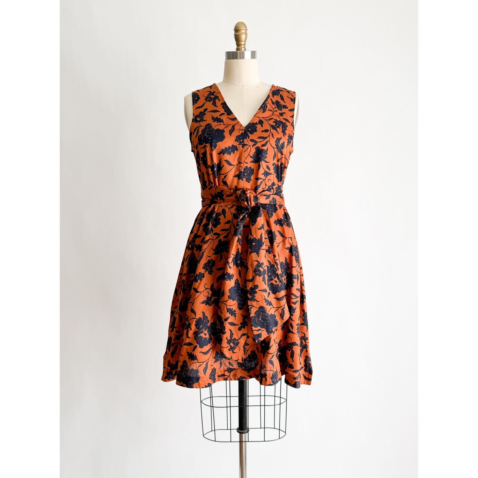 Ann Taylor Factory Floral Fit & Flare Dress Small Petite Rust Orange V-Neck Belt