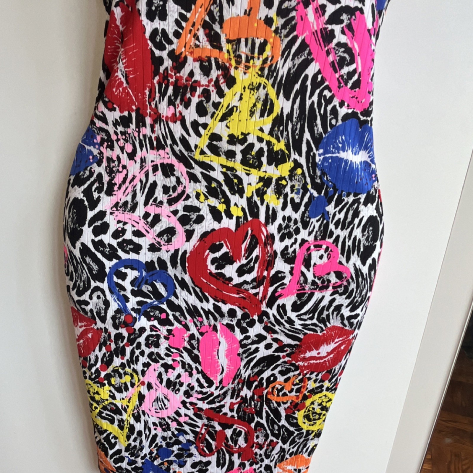 Full Circle Trends Multicolor Knit Bodycon Scoop Strappy Hearts Lips M