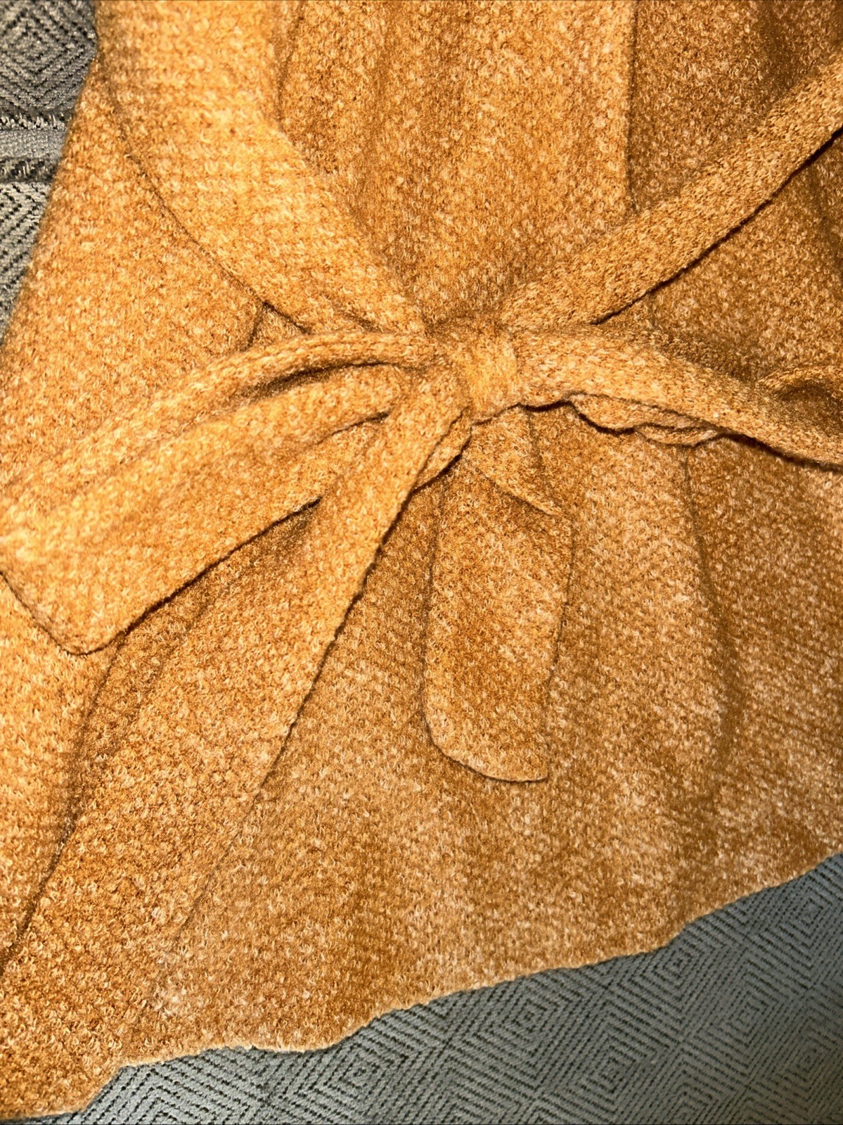 Betsey’s Boutique Shop Cognac Long Sleeve Front Tie Sweater Dress Size Medium