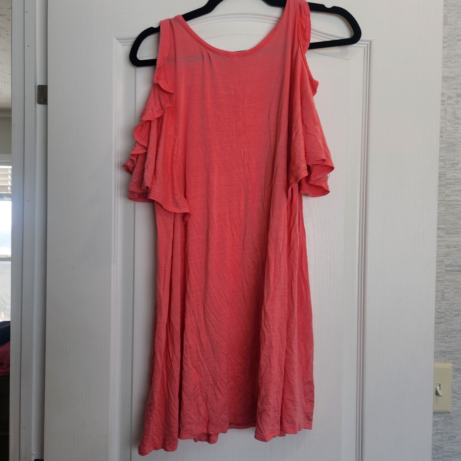 Yes Women’s Cold Shoulder Dress M EUC