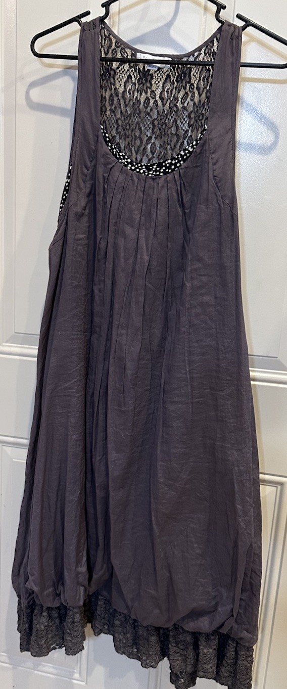 Boo Radley Australia Size S Gray Dress Bubble Hem Lace Sleeveless
