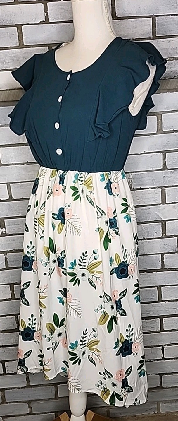☆ NWT Pat Pat Women’s Short Flutter Sleeve Hi-Low Dress Size Small Multicolor