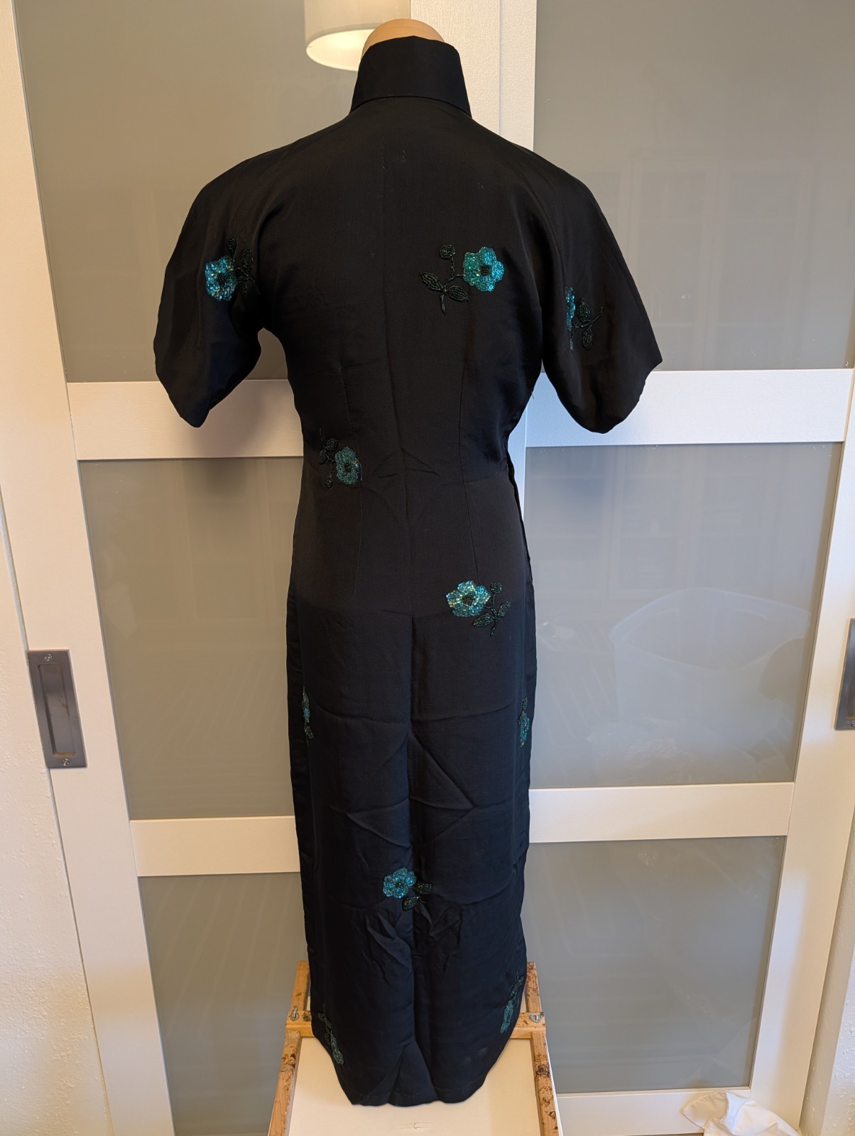 Authentic Vintage Black Silk Embroidered Cheongsam Dress Sz S