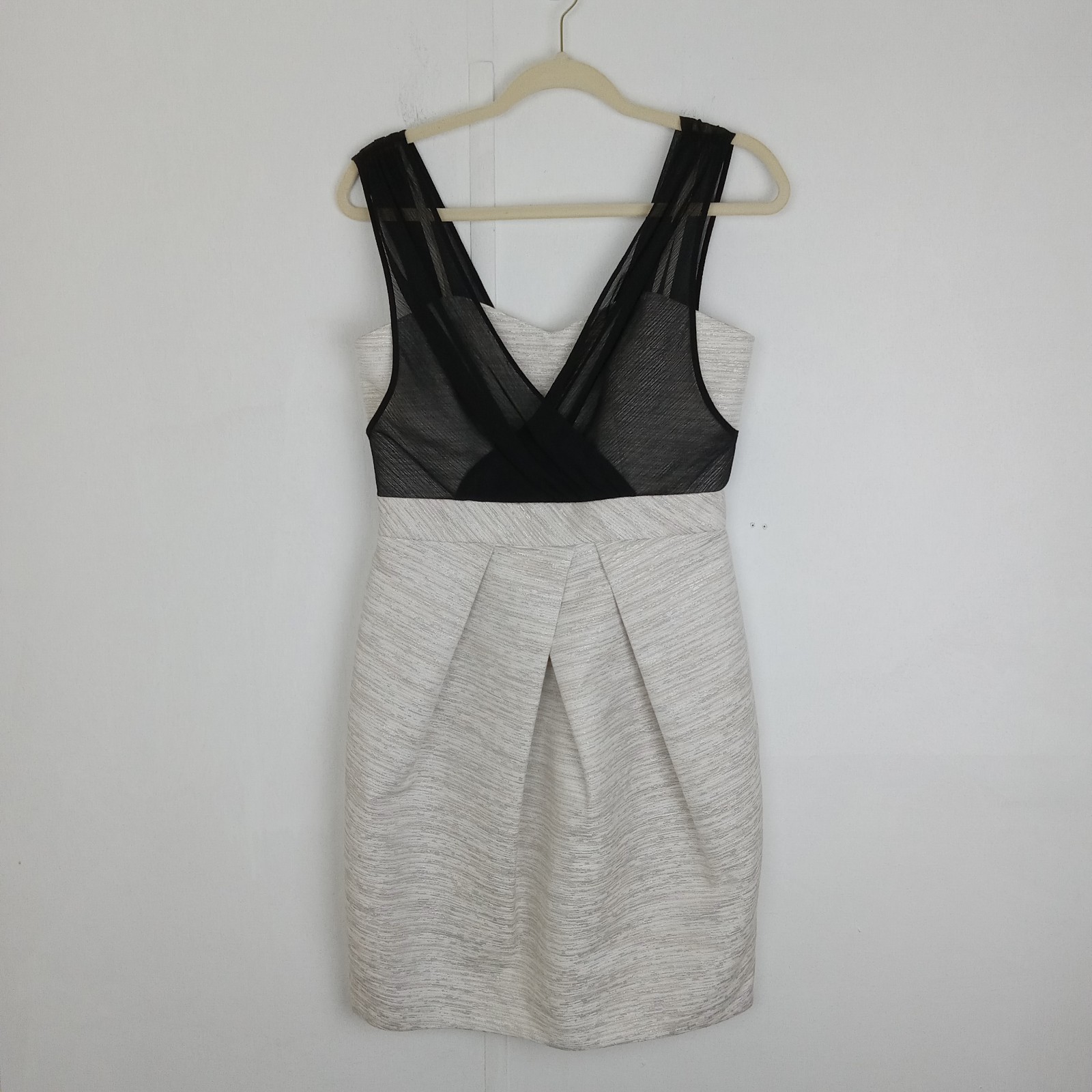 Max and Cleo Dress 8 Metallic Textured Mesh Cocktail Black Silver MSRP $148