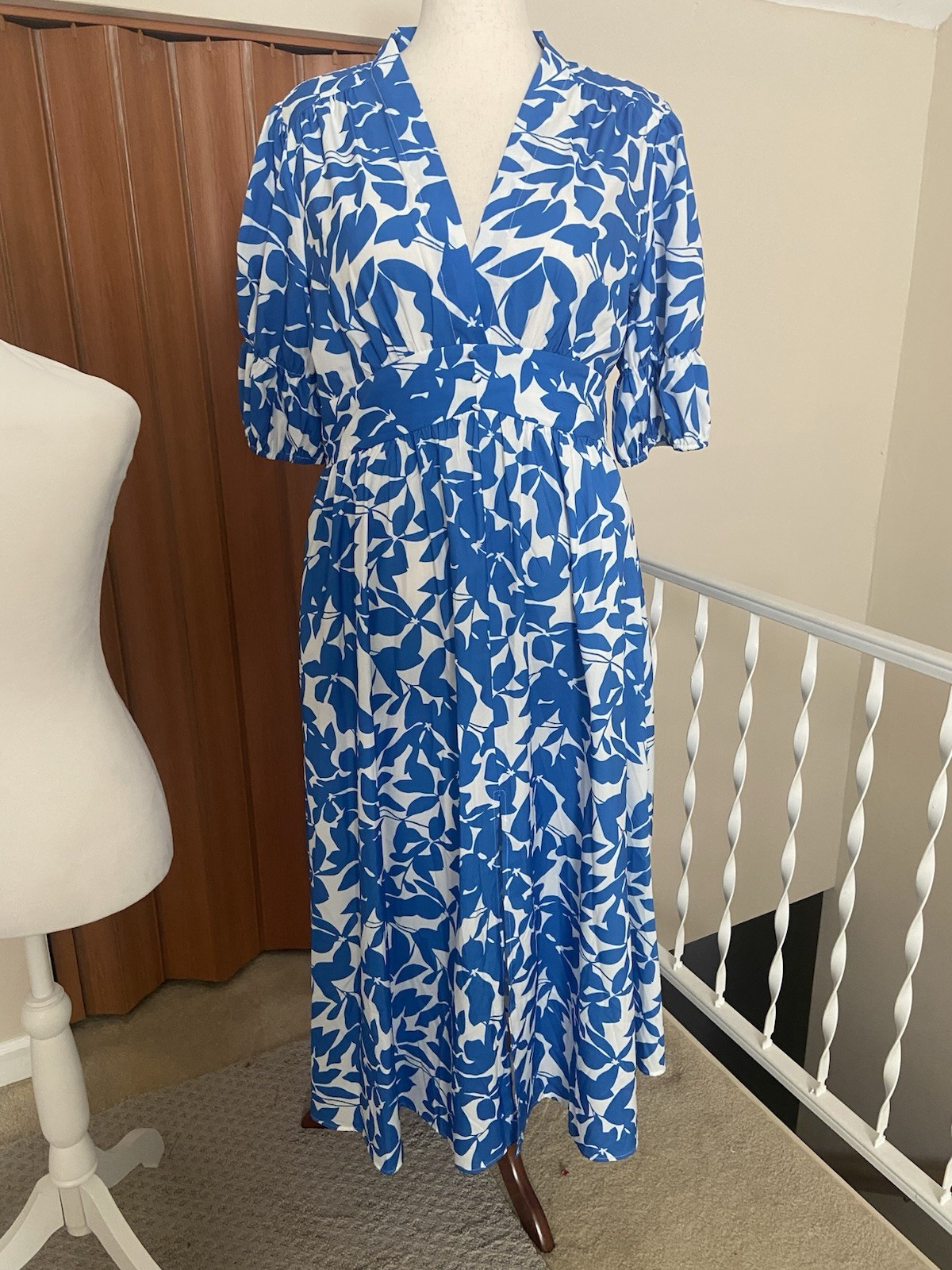 Blue And White Floral Ankle Length Plus Size Dress 1X