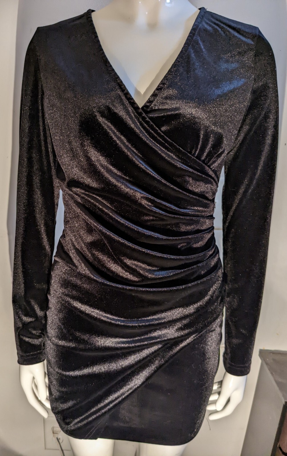 Shein Black Velvet Rouched Cinched Waist Long Sleeve Mini Dress Sz Medium