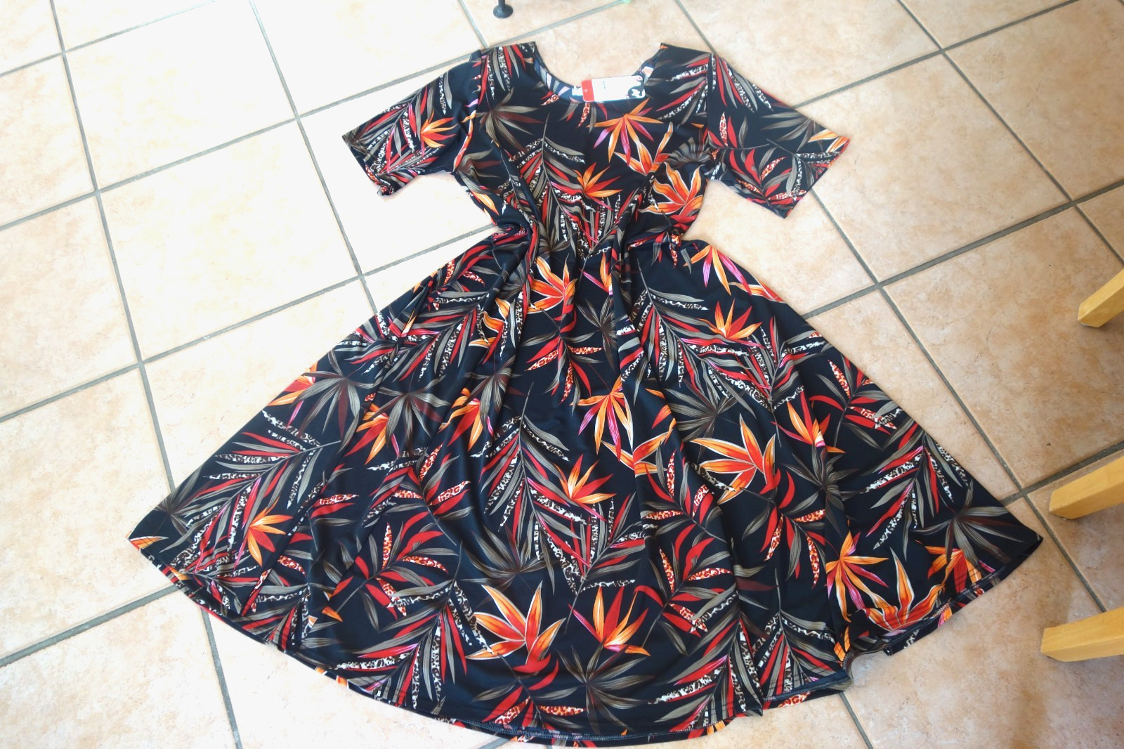 Magna summer dress 48 50 new black Red Floral Leaves Stretch A Line LAGENLOOK