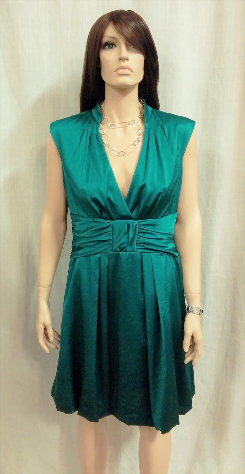 Nanette Lepore Chic Emerald Green Satin Cocktail Dress 10 Bubble Hem Party $348