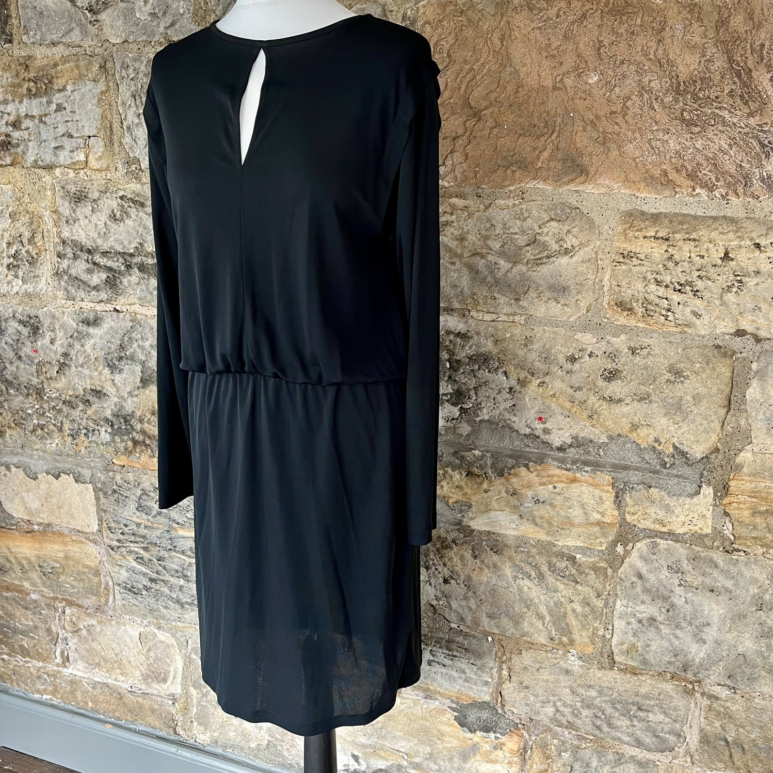 Filippa K Keyhole Neck Dress M 12 Pleat Shoulder Knee Length Long Sleeve Black