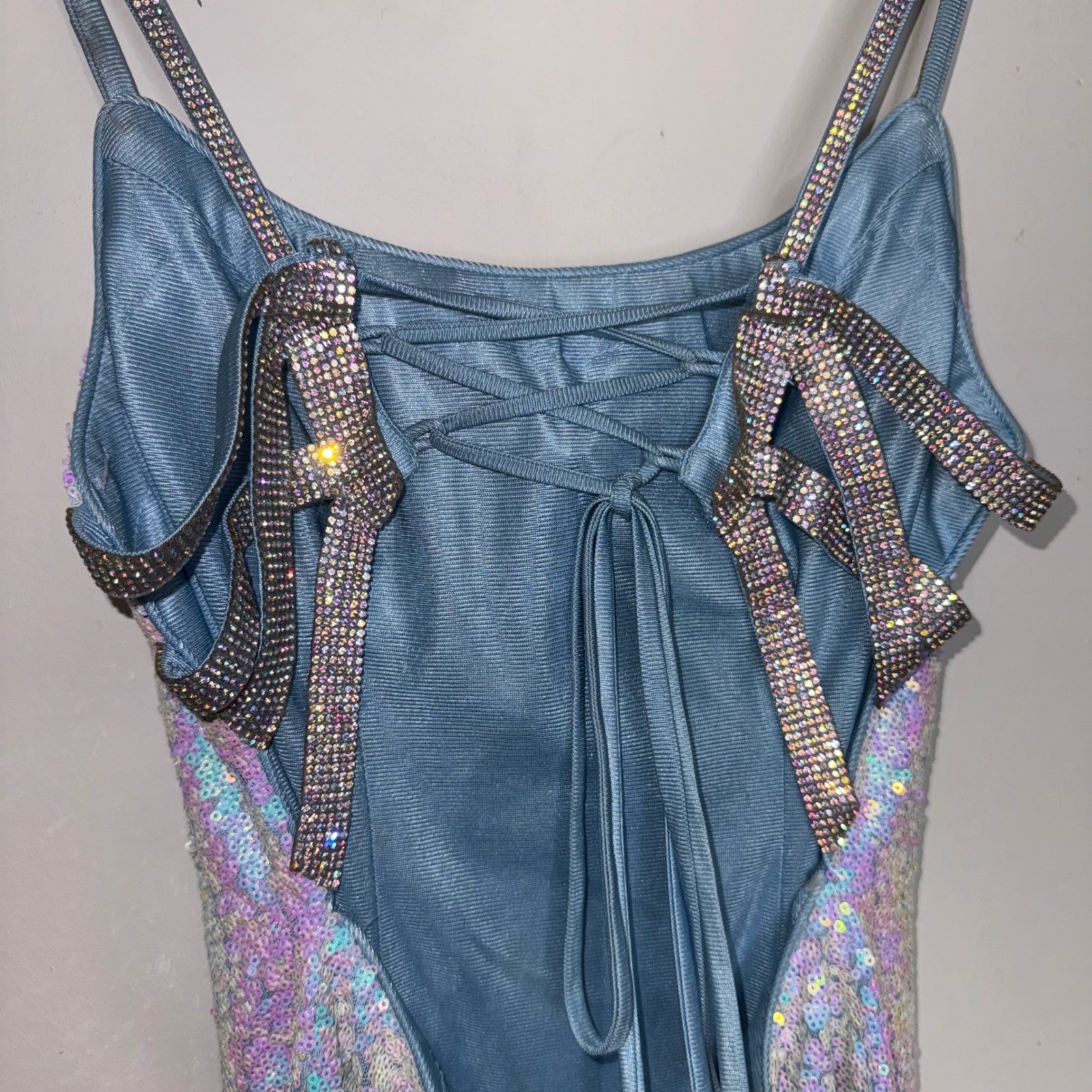 Alyce Paris Iridescent Sequin Rhinestone Strappy Back Mini Dress HOCO Prom Sz 00