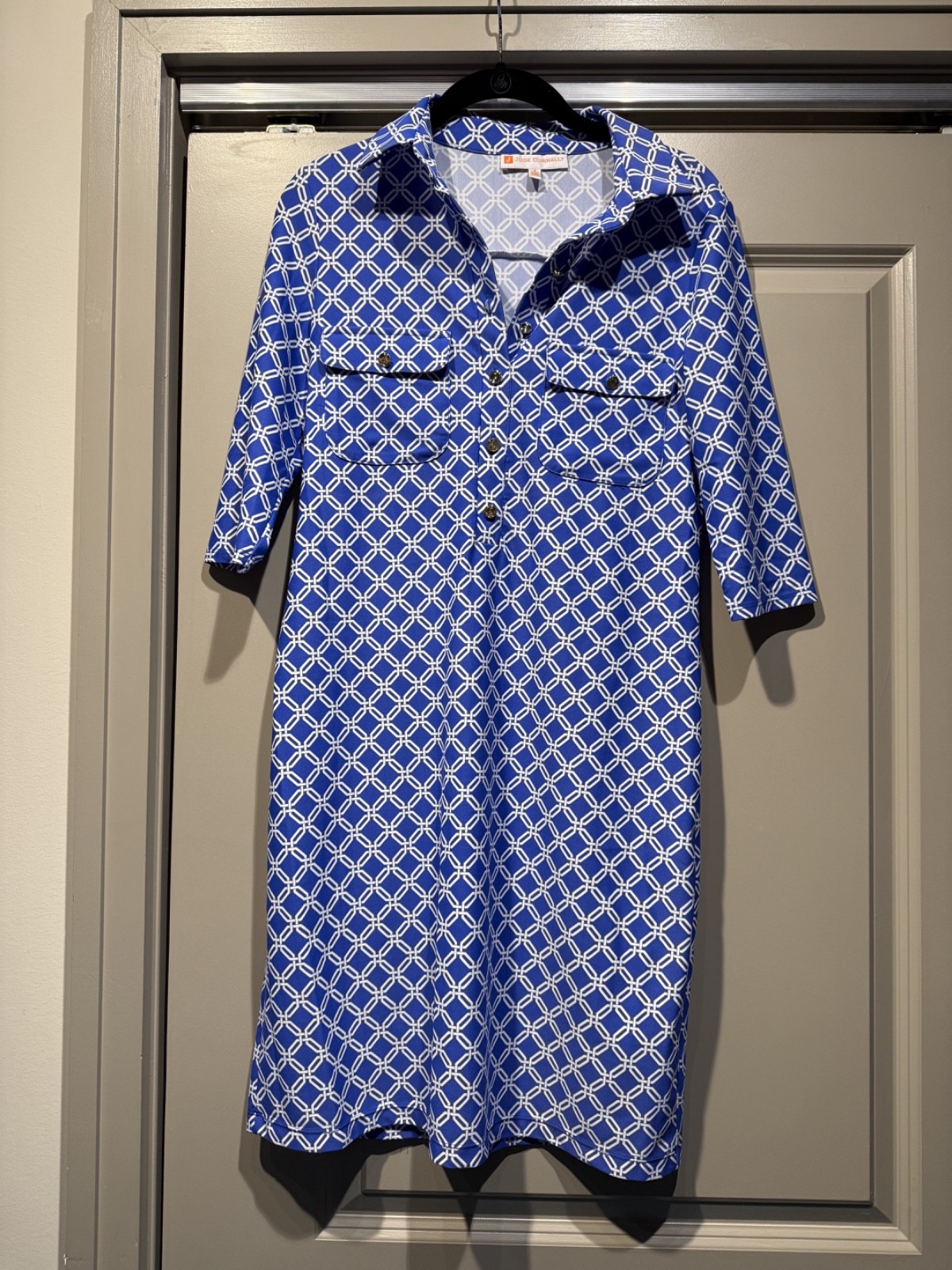 Jude Connally blue & white geometric dress – women’s small, 3/4 sleeve – EUC
