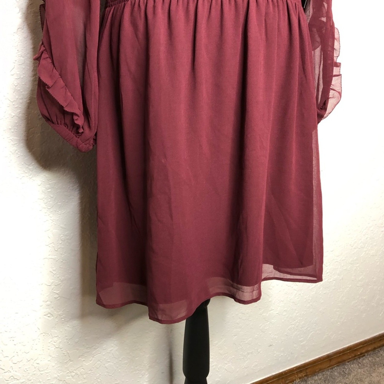 WHBM maroon wine sheer overlay ruffle trim blouson dress size Small NWT