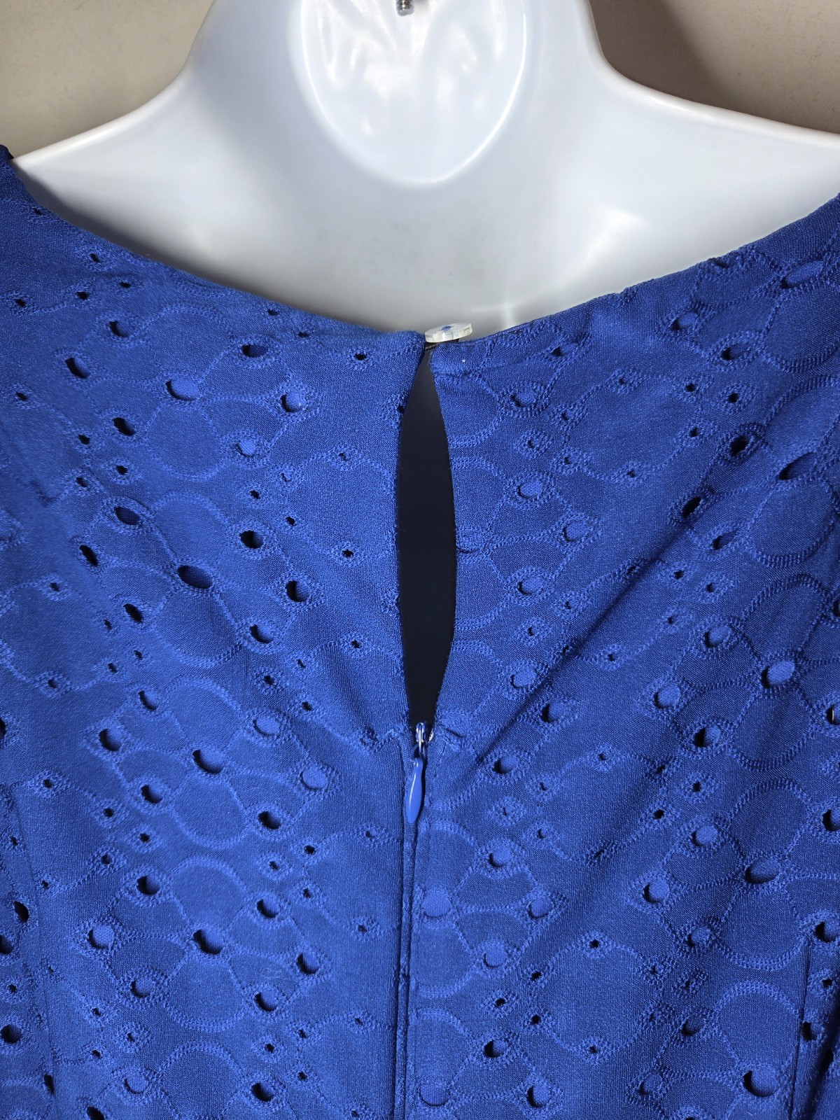 Wisp Royal Blue Halter Eyelet A-Line Knee Length Shift/Sheath Dress 8