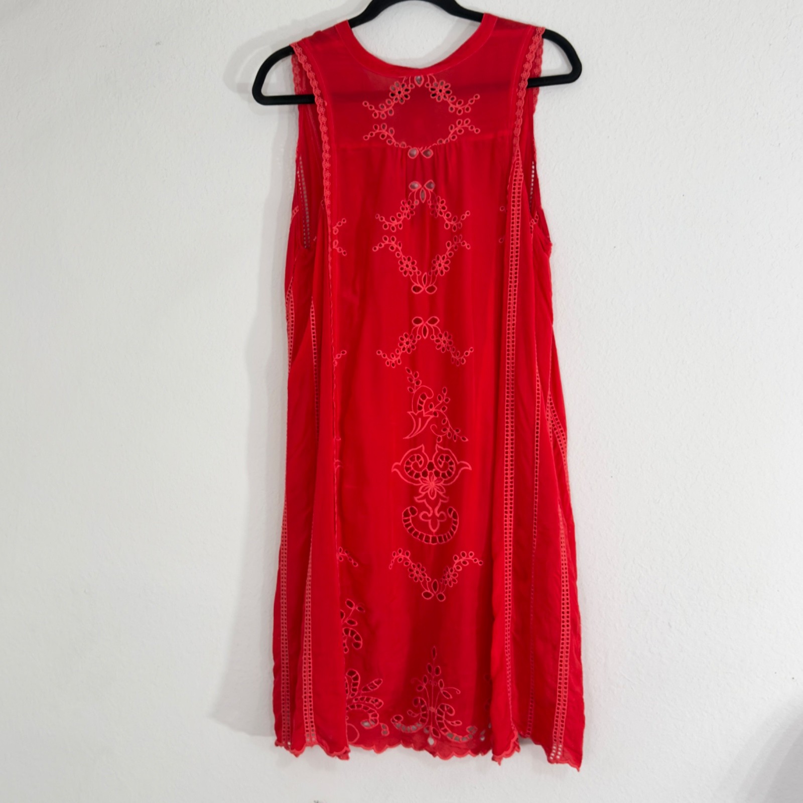 Johnny Was Rhodes Sleeveless Shift Dress Scarlet Red Embroidered Eyelet Accent M