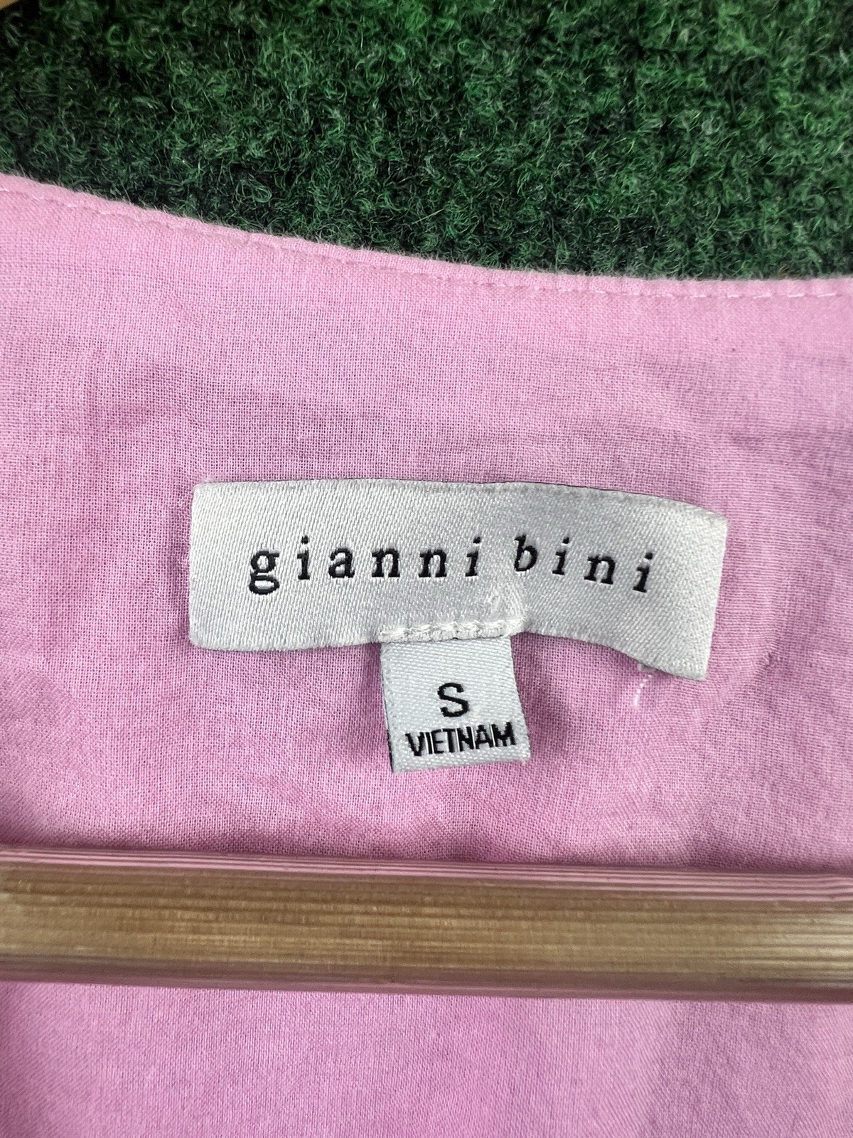 Gianni Bini Pink Solid Wrap Dress S V-Neck Tiered Ruffle 3/4 Balloon (SKU#20021)