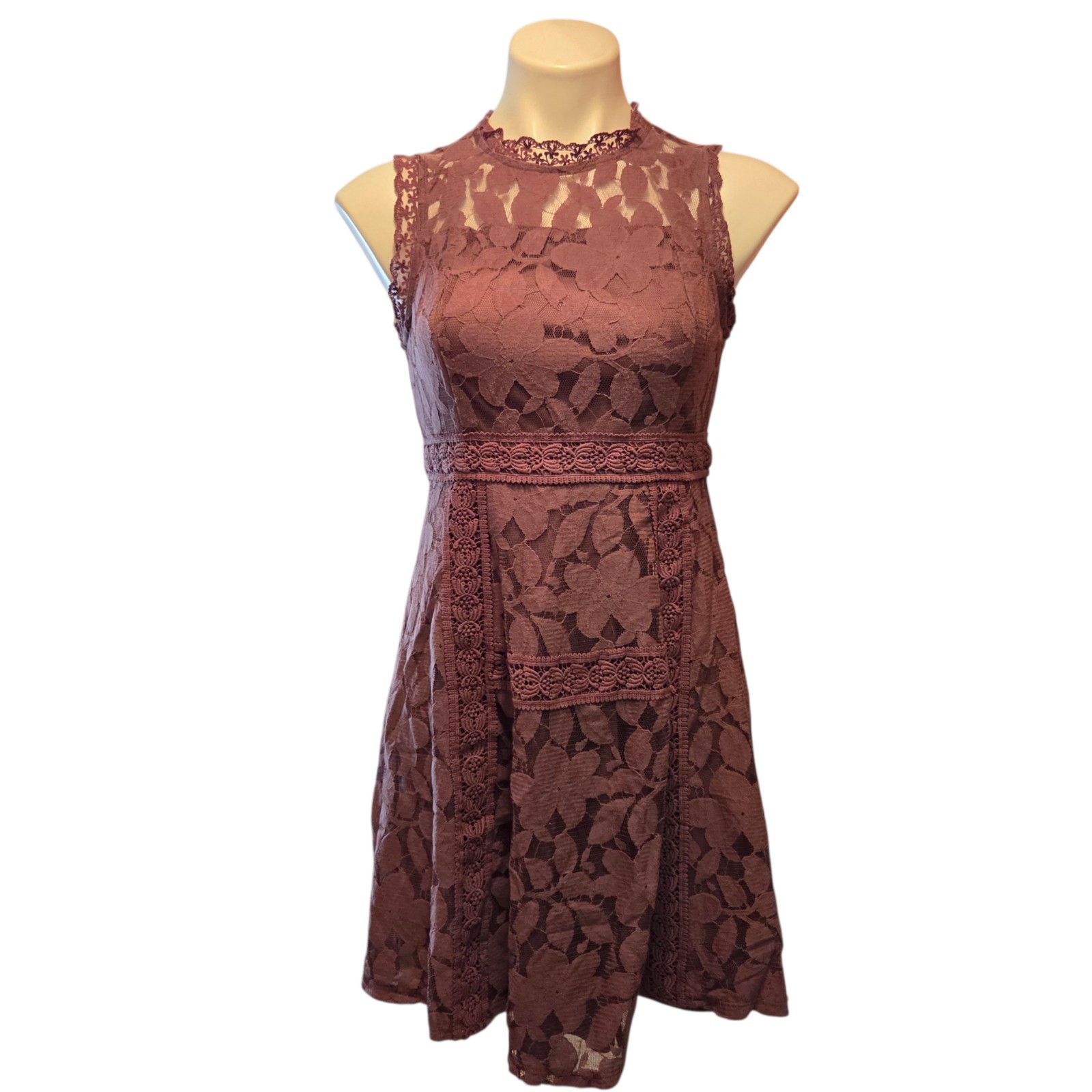Altar’d State Floral Lace Overlay Sleeveless Dress A-Line Med Dark Fairy Whimsy