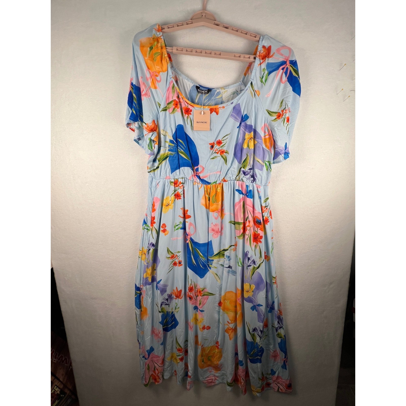Bloomchic Floral Midi Dress Light Blue Empire Waist Short Sleeve Size 18-20