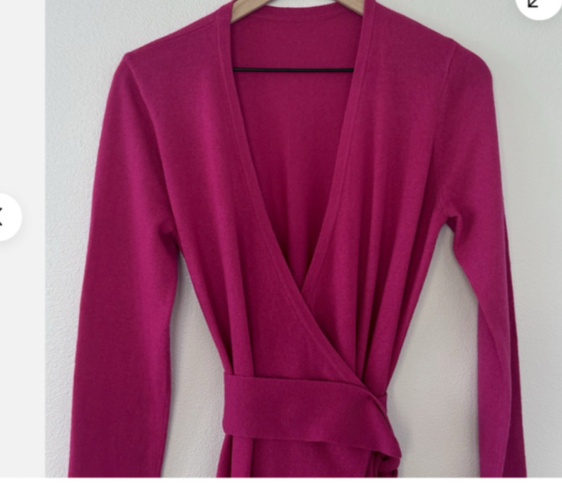 DVF Diane von Furstenberg LINDA Wool Cashmere Blend Fuschia Wrap Dress. M