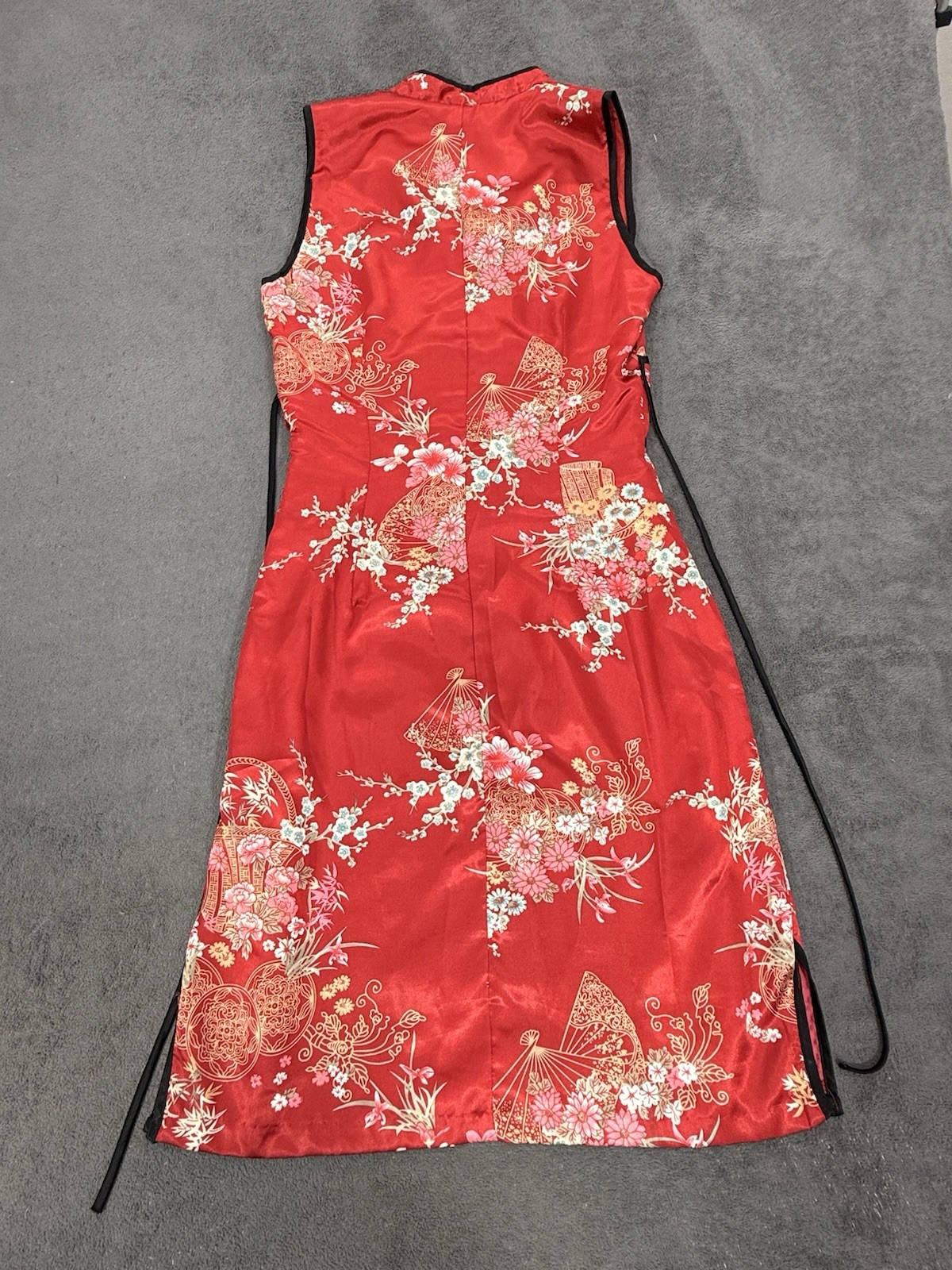Red Asian Chinese Cheongsam Style Dress Up Women’s Size 8 Floral Satin Damaged