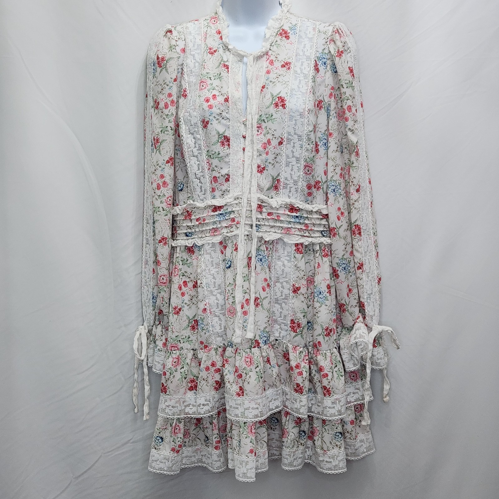 Stellah Floral Lace Trim Mini Dress Womens Medium Cottagecore Boho Casual N06