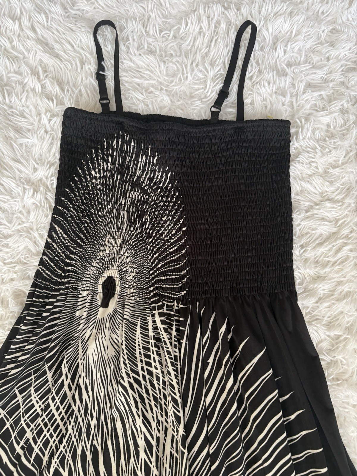 Shoreline “One Size Fits Most” Beautiful Spaghetti Strap Dress. Great Shape