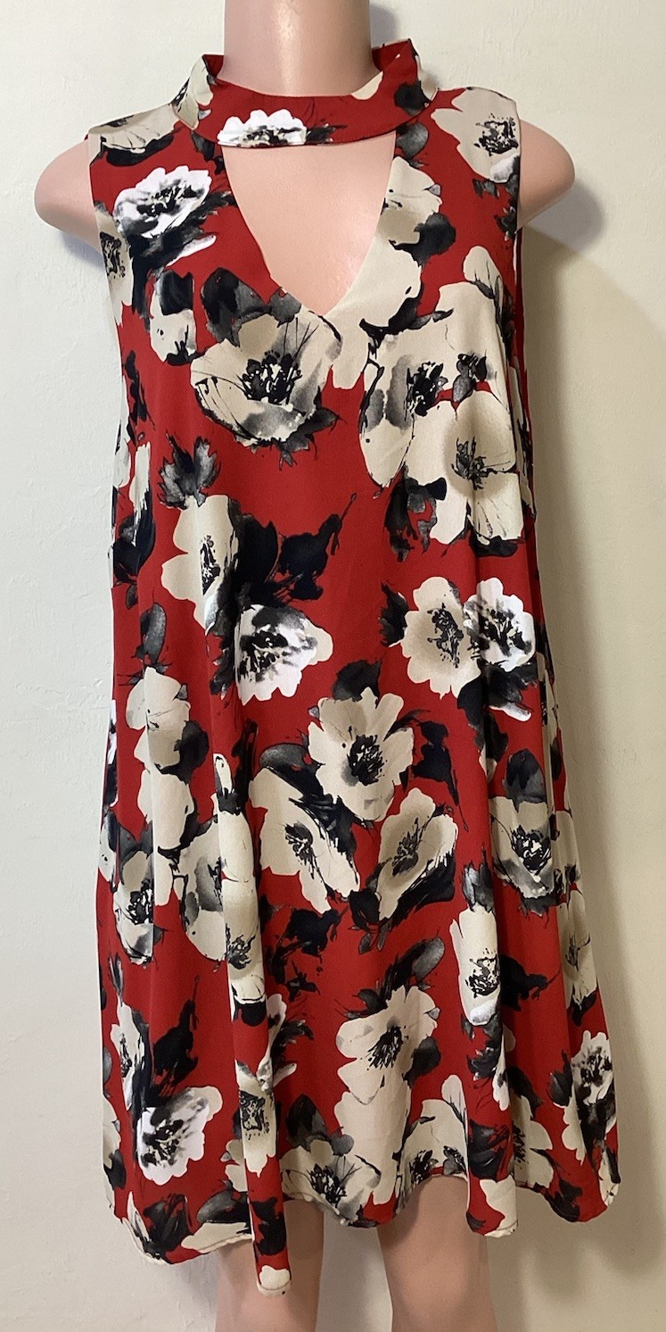 Peach Love California Red Floral Dress V Neck & Back NWT L