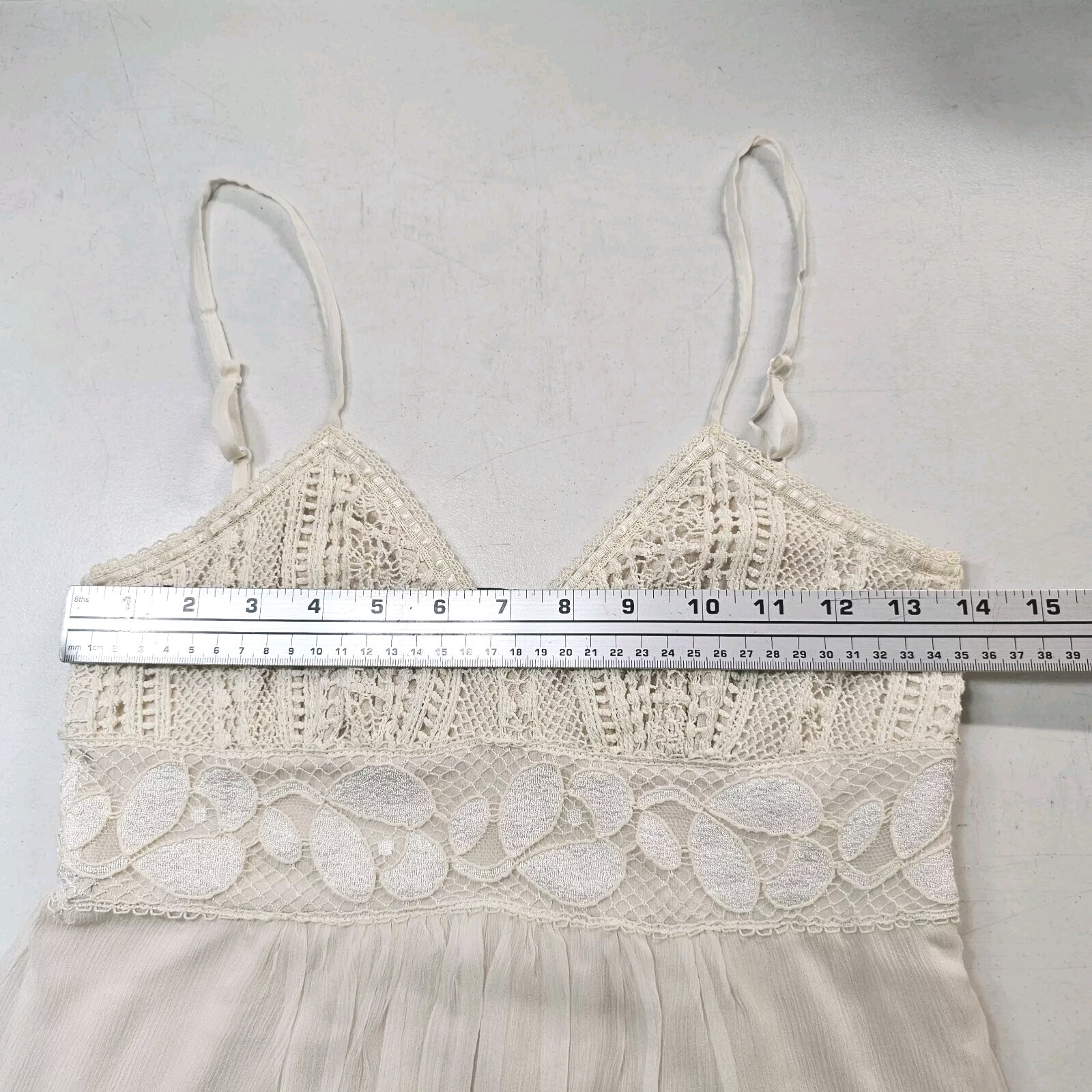 MARIA BIANCA NERO Empire Waist Crochet Accent Ivory Small P Sexy Elegant Dress