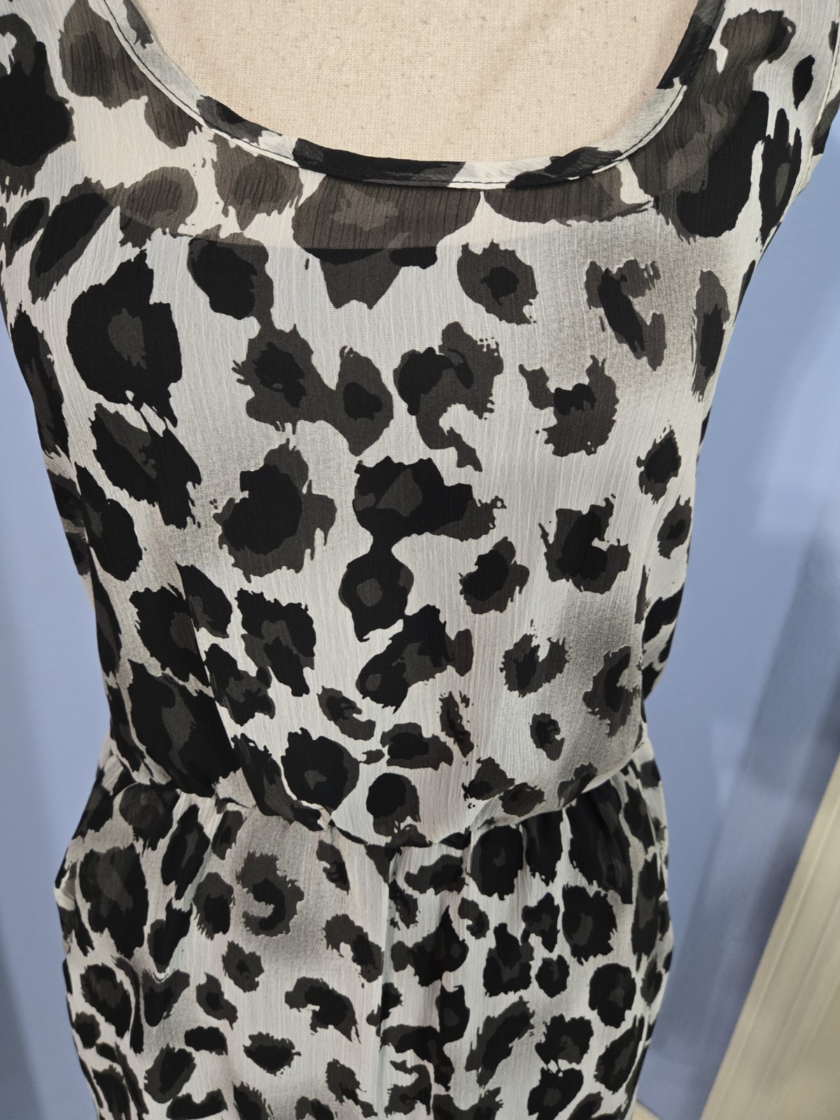 Bella D Small Dress Womens Gray Sleeveless Animal Print