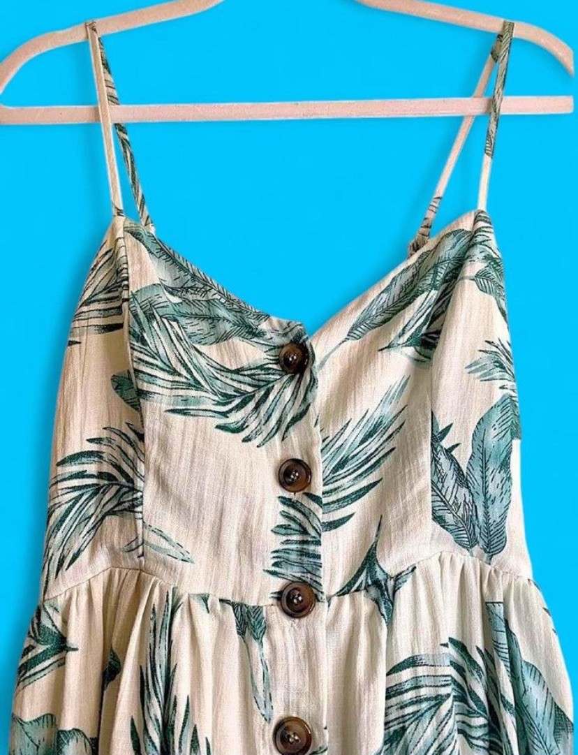 Women’s M Beige/Green Tropical Print V-Neck Button Front Midi Sundress Pockets
