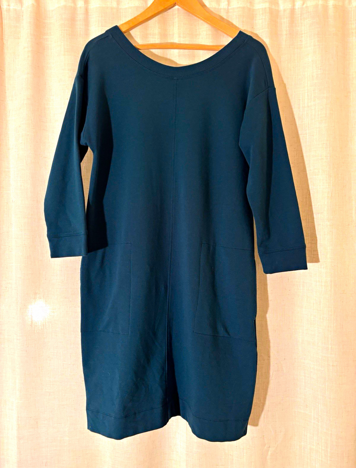 J. Jill Women’s Blue Knit Shift Dress V-Neck 3/4 Sleeve Pockets Stretch, Size S