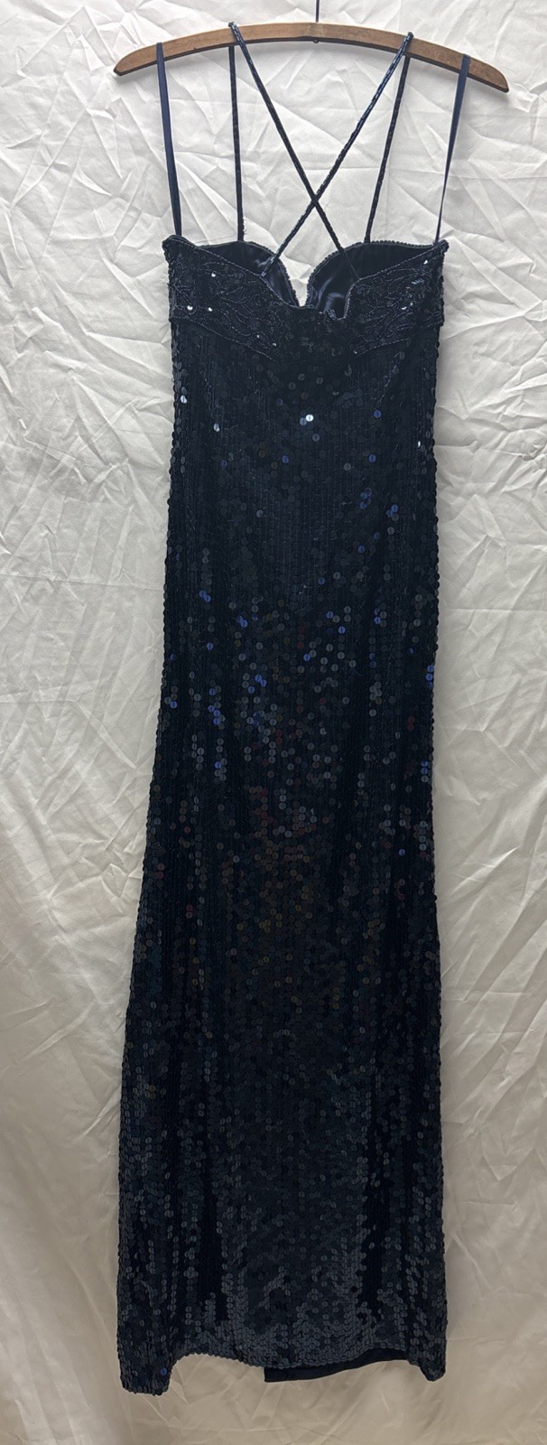 Niteline by Della Roufogali Size 6 Navy Sequin Evening Gown Formal Dress Slit